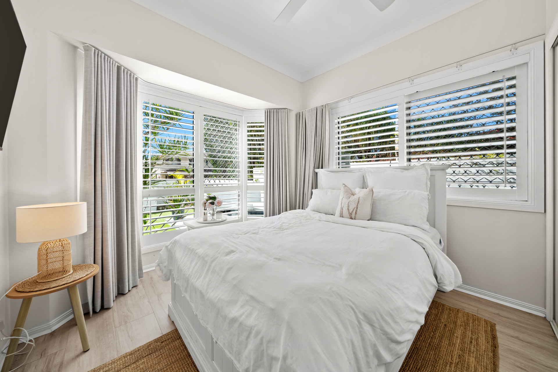 5-bedroom house at 9 Sundowner Court, Mermaid Waters, QLD 4218, Gold Coast, Queensland