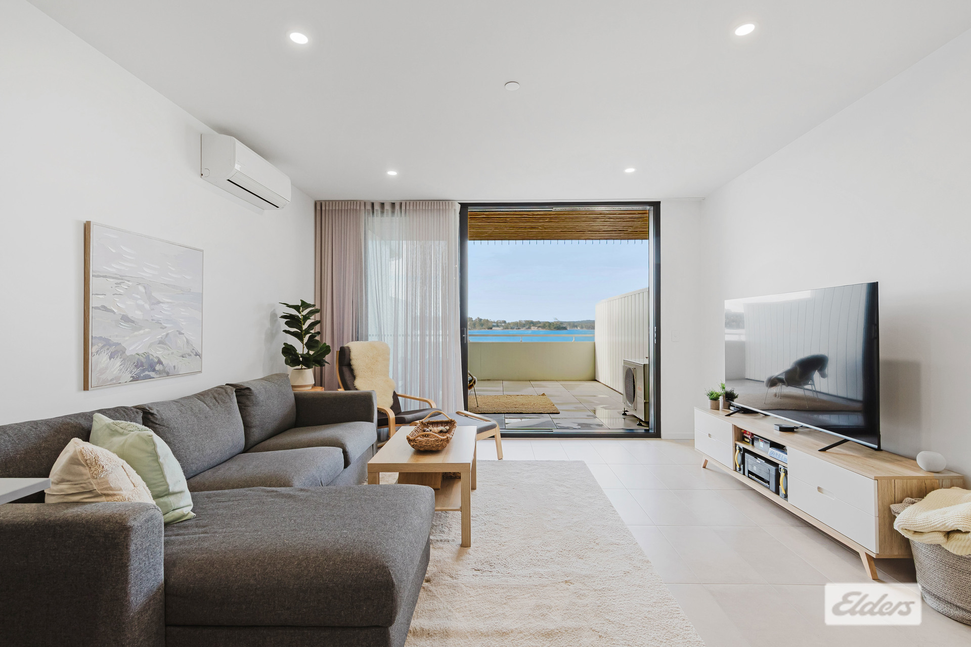 1-bedroom unit at 11 1A HERARDE STREET, BATEMANS BAY NSW 2536, Eurobodalla, New South Wales
