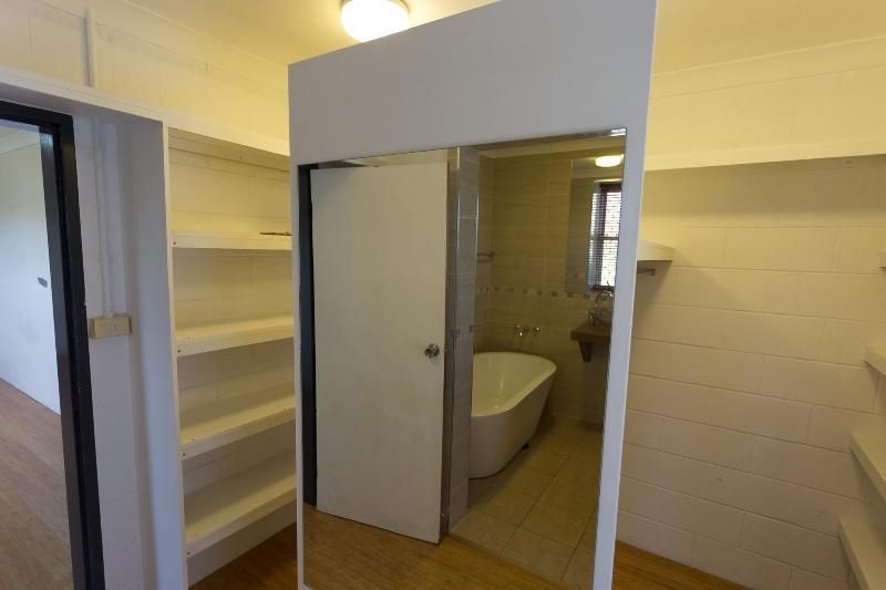 7 And 9 Riverview Terrace, Mount Isa, Qld, 4825 - Image 5