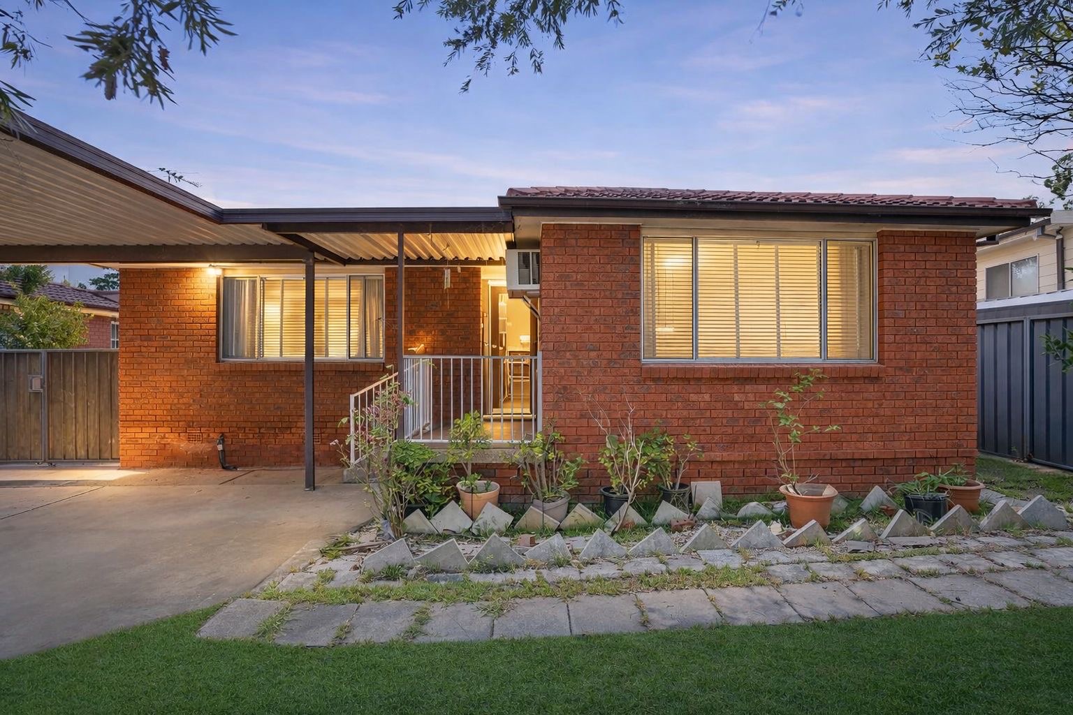 59 Wilkie Crescent, Doonside, NSW 2767 - Image 1