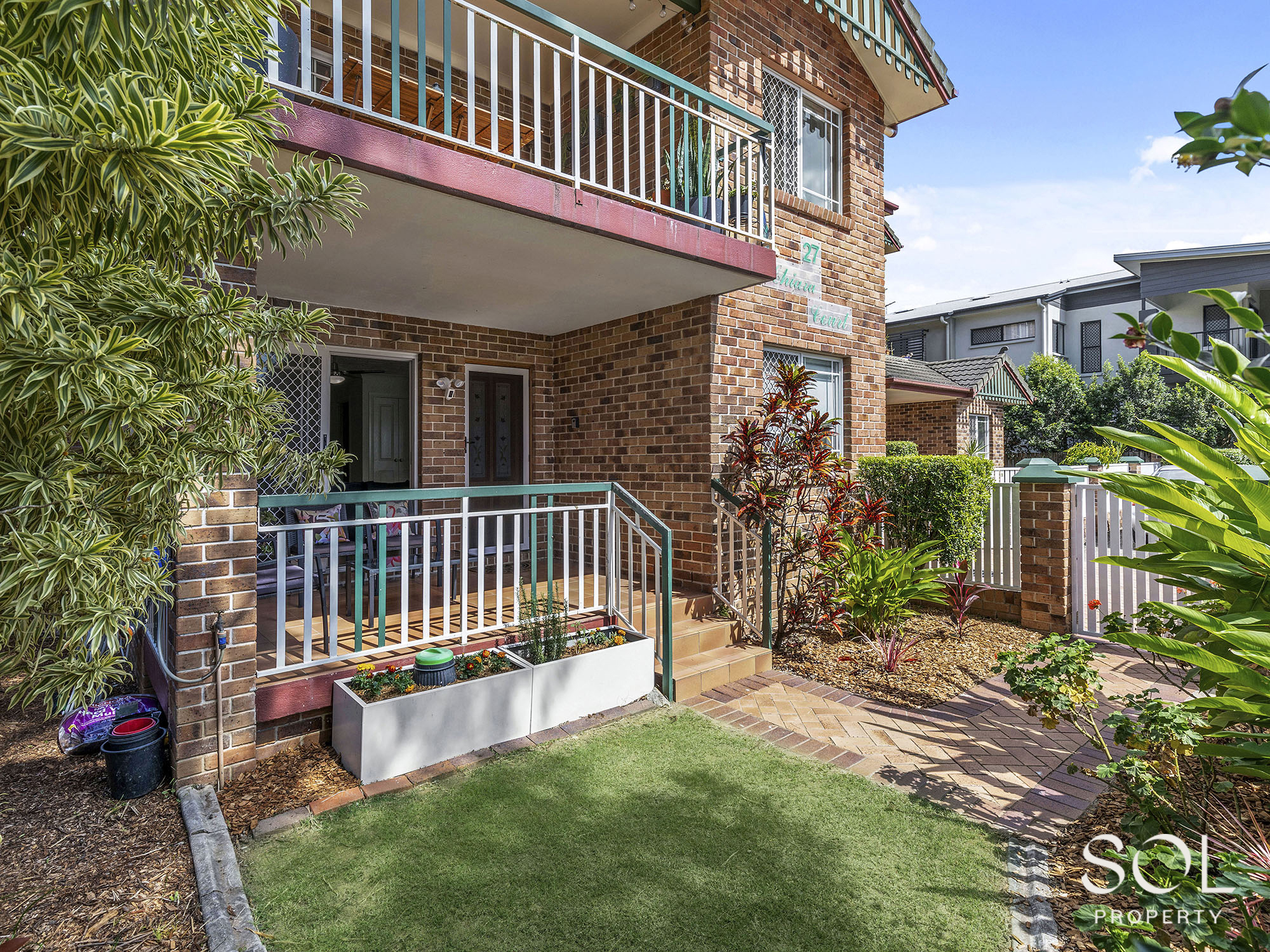 2/27 Brickfield Road, Aspley, QLD 4034 - Image 1