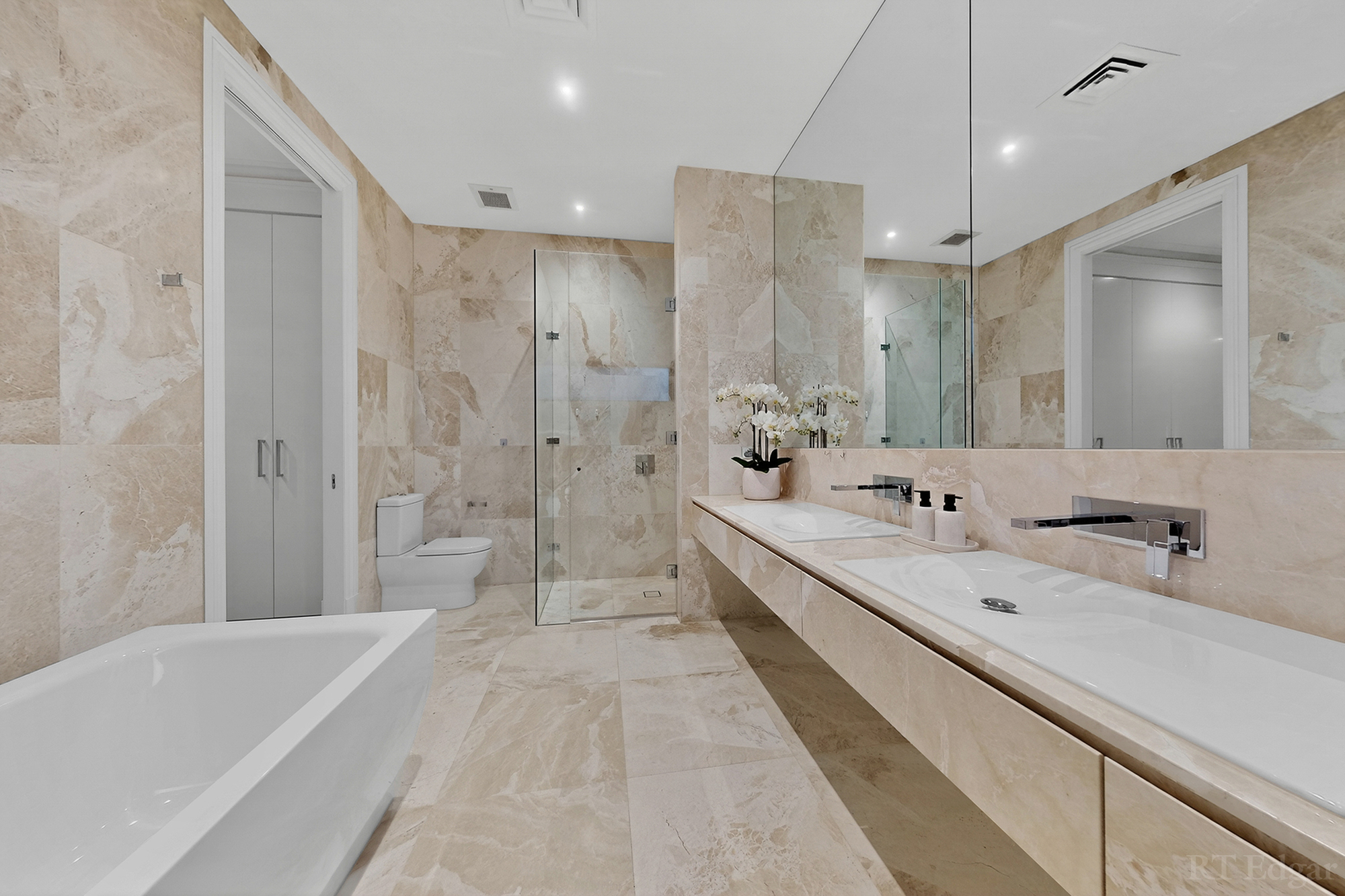 5-bedroom house at 90 Sackville Street, Kew, VIC 3101, Boroondara, Victoria