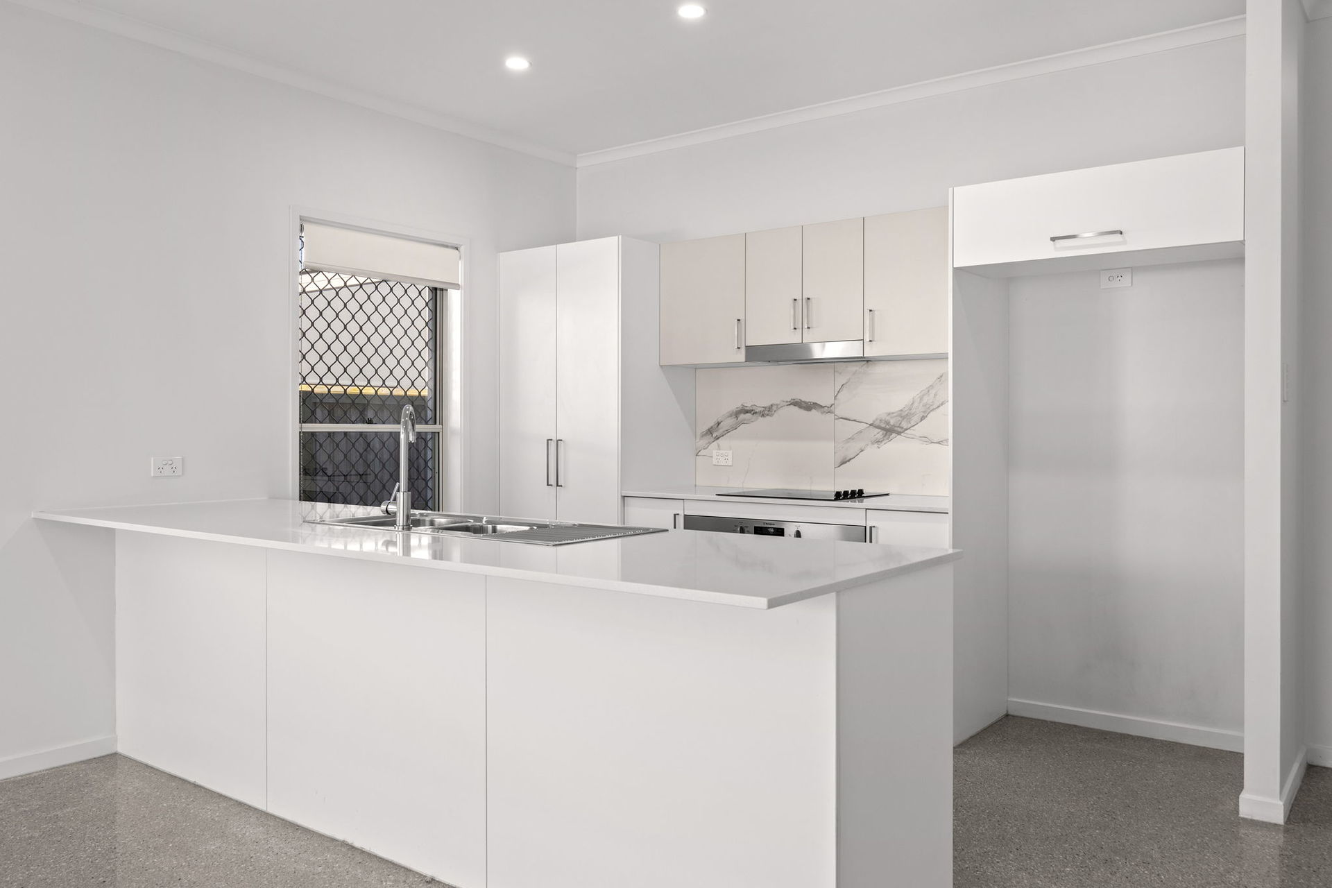 33 FICUS DRIVE, Palmview QLD 4553 - Image 6