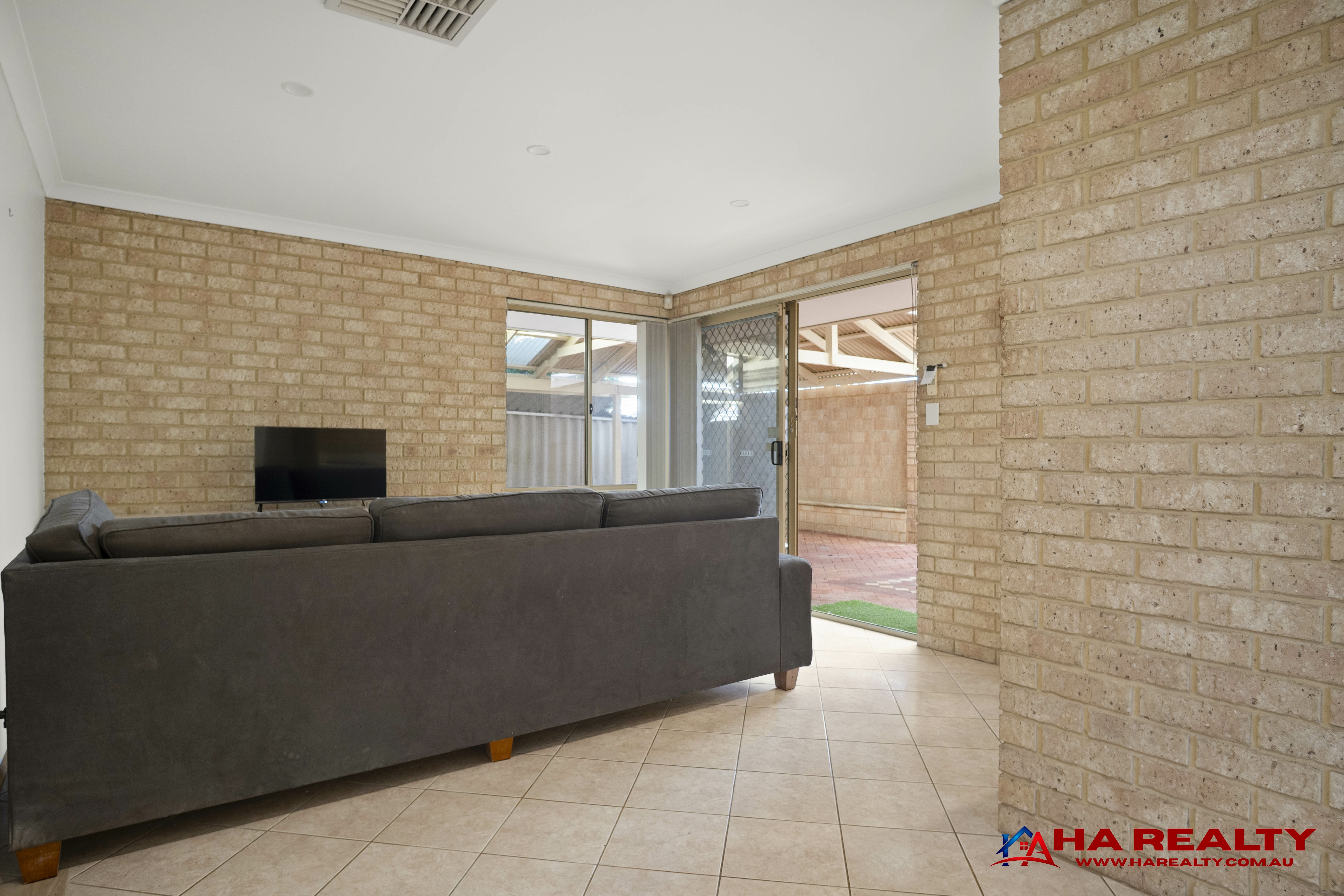 36 HONOURS RISE, Marangaroo WA 6064 - Image 10