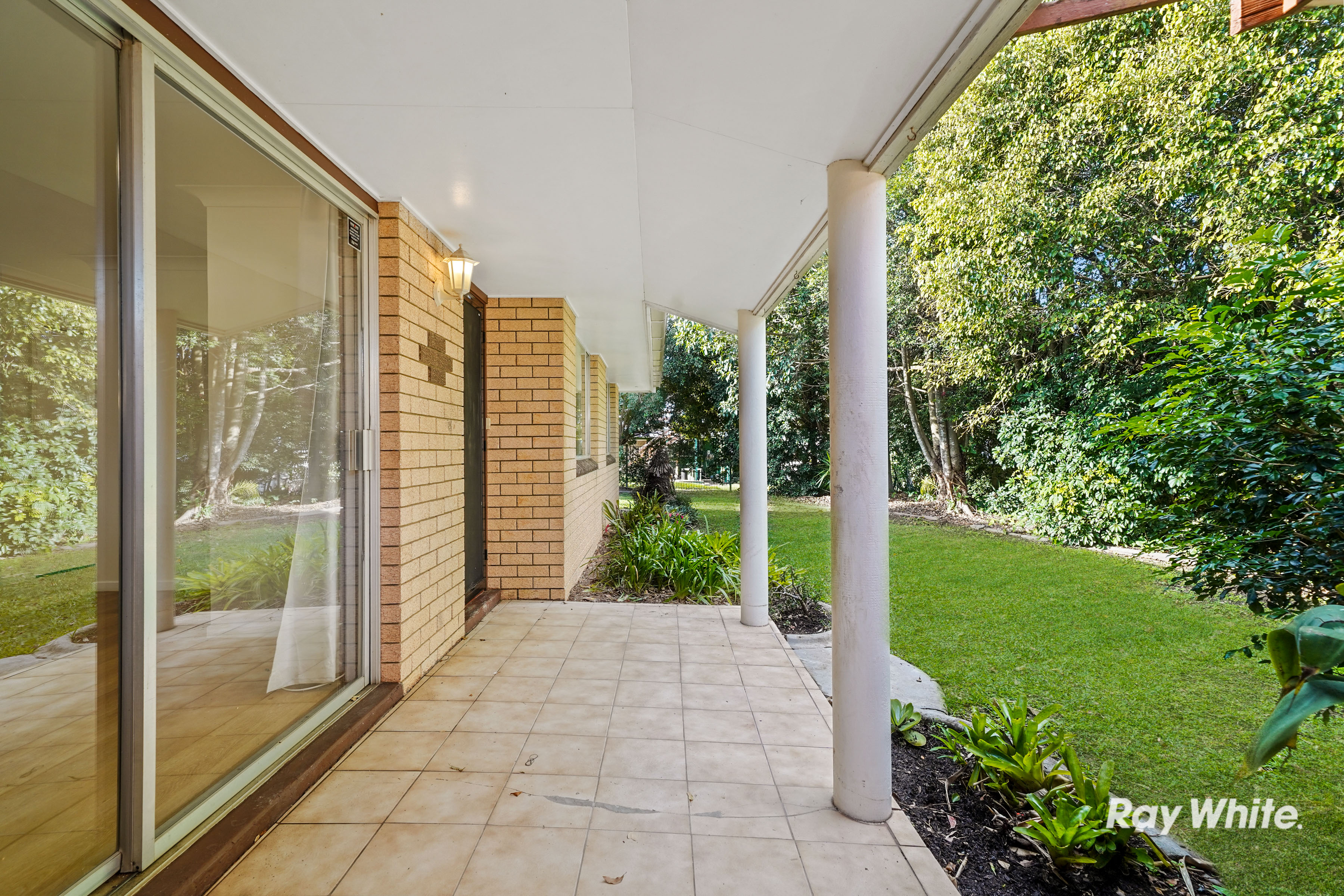 27 Veronica Avenue, Daisy Hill, QLD 4127 - Image 10