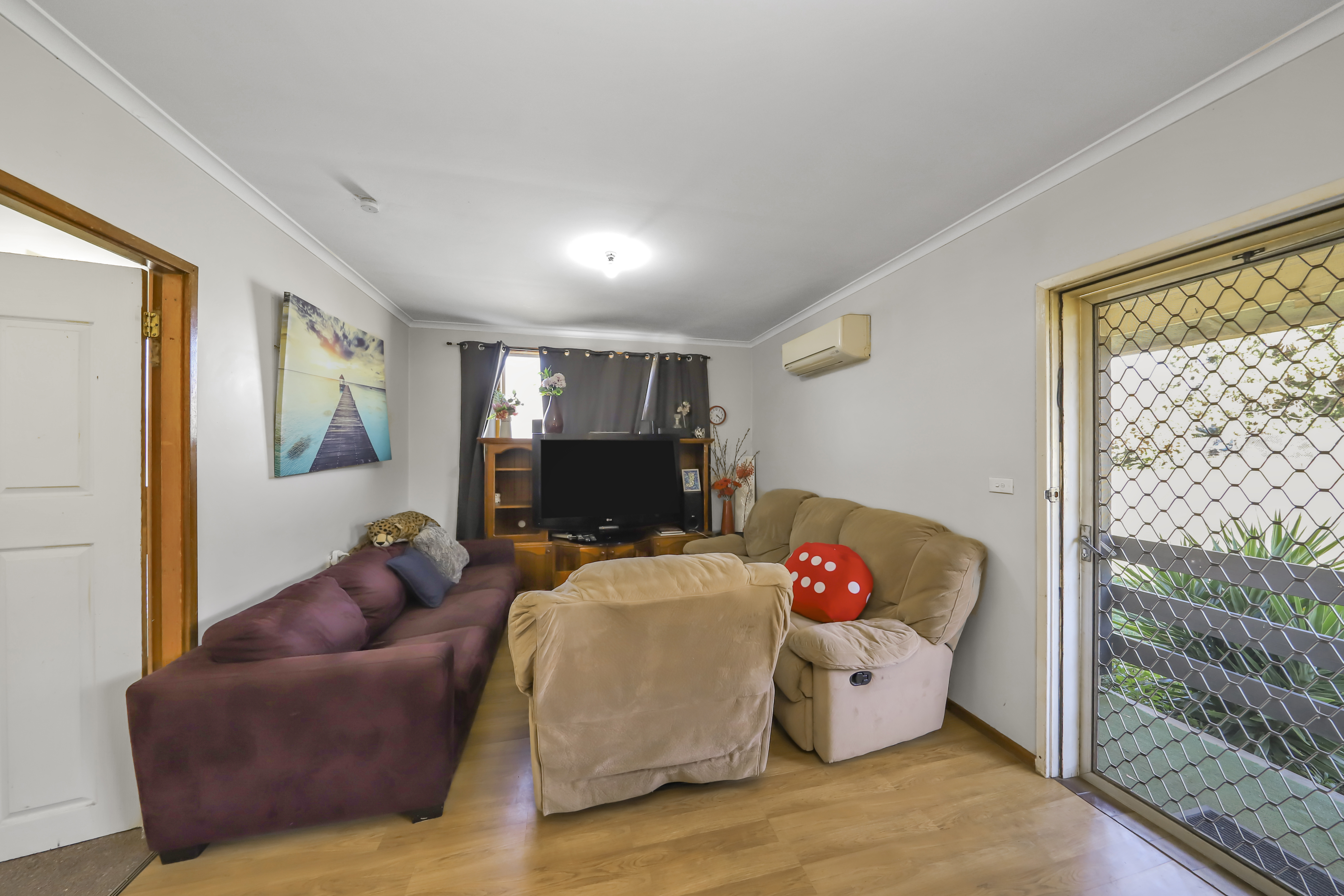 2-bedroom house at 35 Mill Road, Batlow, NSW 2730, Snowy Valleys, New South Wales