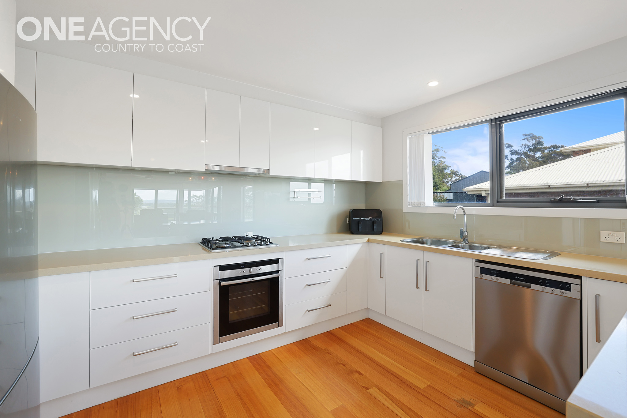 89 JAMIESON STREET, Corinella VIC 3984 - Image 4