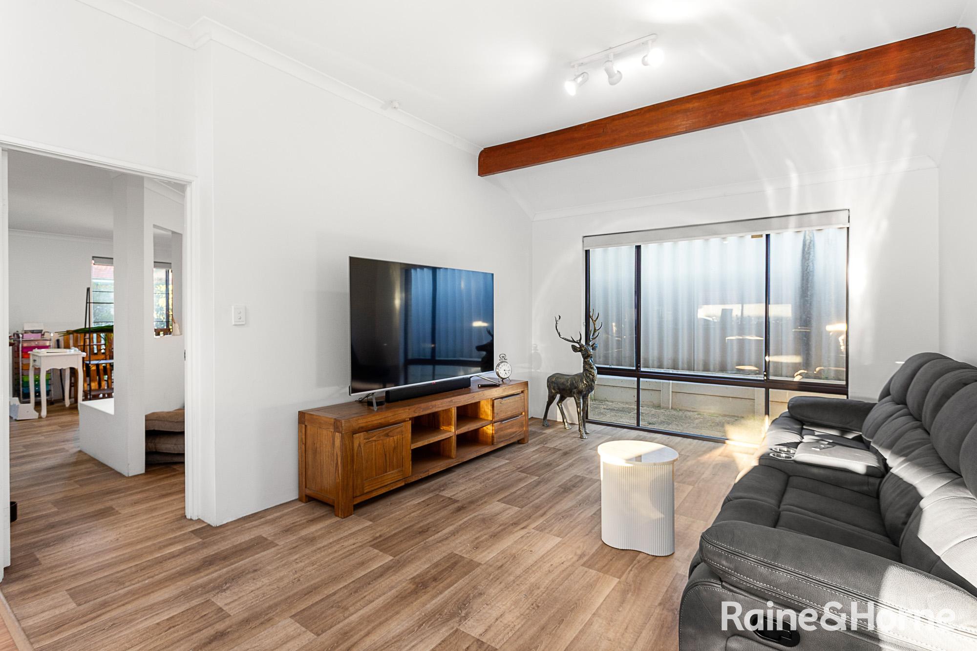 4-bedroom house at 32 MANCHESTER DRIVE, Hocking WA 6065, Wanneroo, Western Australia