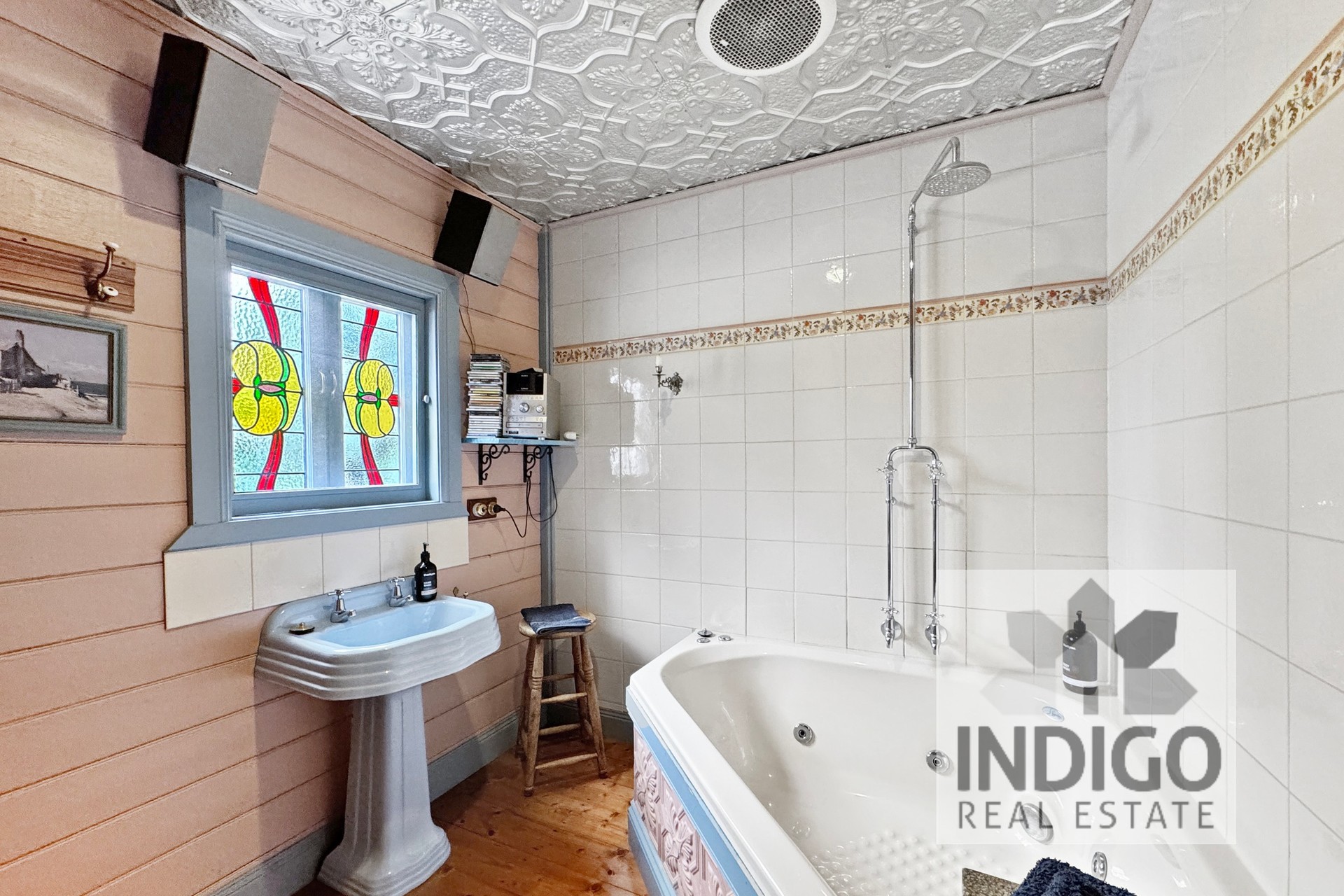 9-bedroom house at 1149 Beechworth-Wodonga Road, Wooragee, VIC 3747, Indigo, Victoria