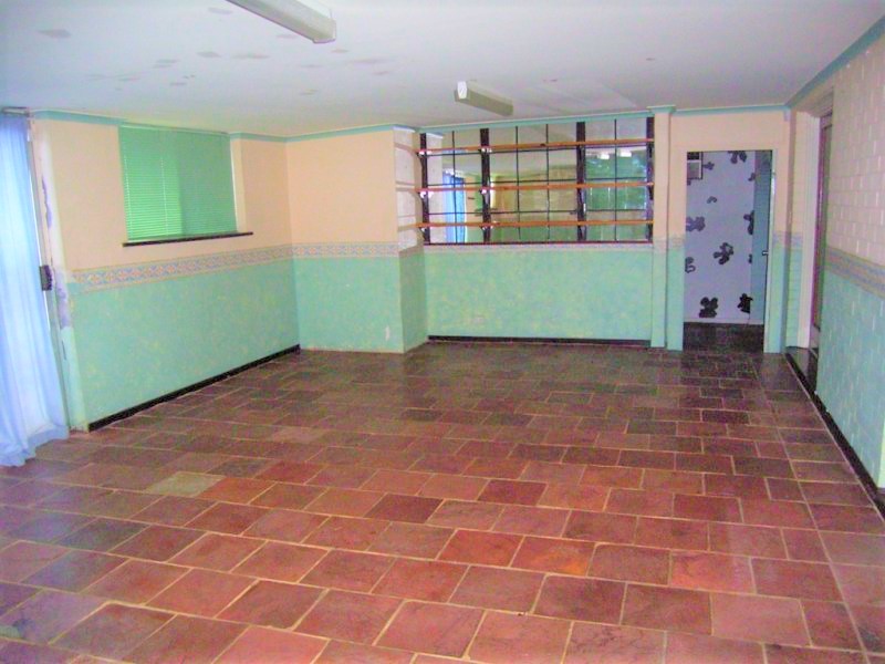 29 Balaka Way, Queens Park, WA 6107 - Image 6