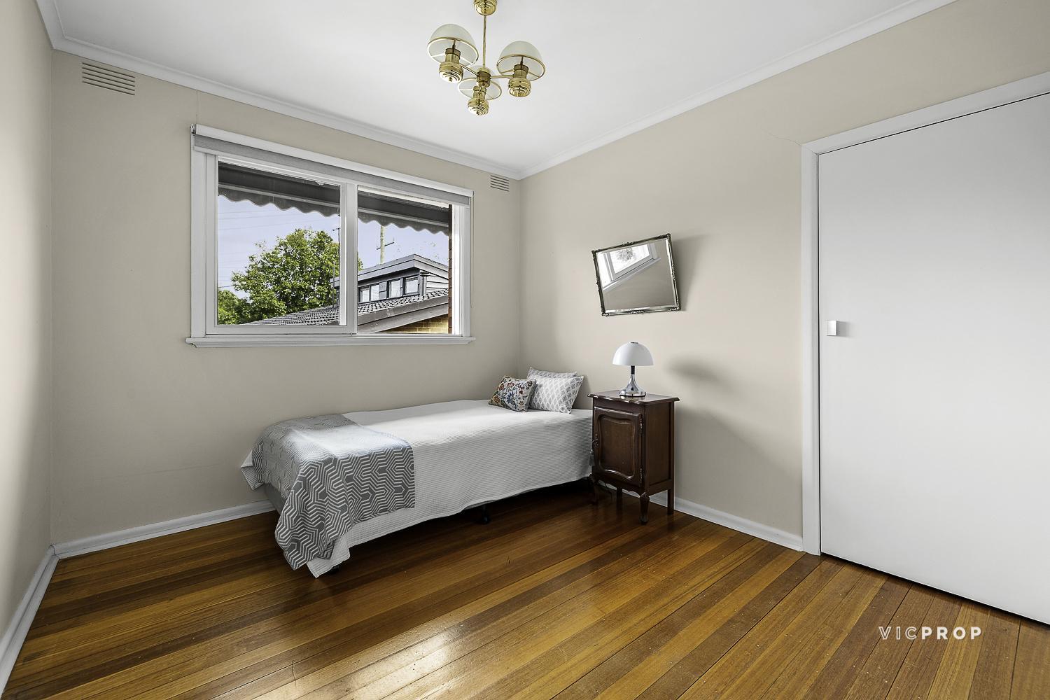 3-bedroom house at 4 Norfolk Circuit, Doncaster, VIC 3108, Manningham, Victoria