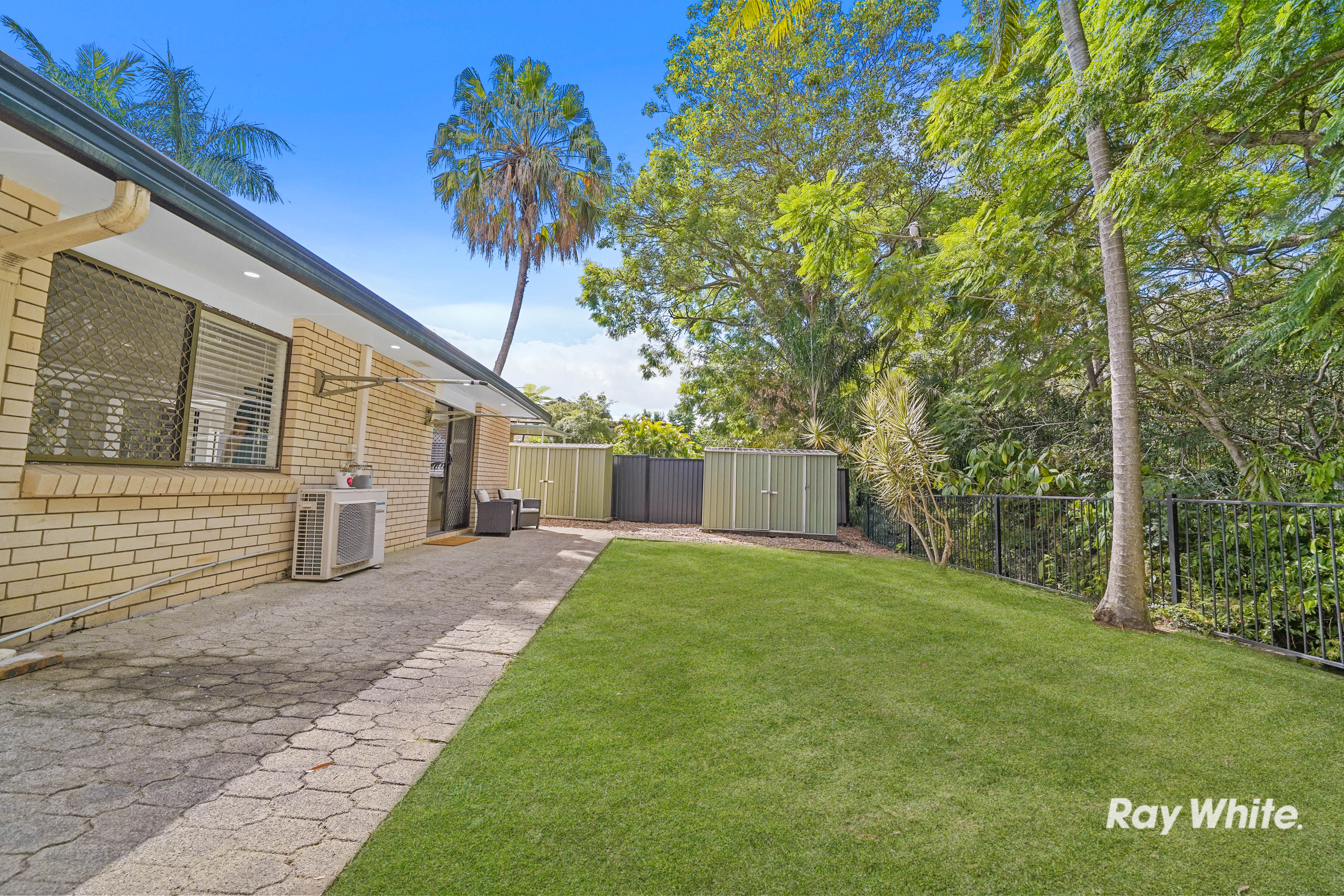 3-bedroom house at 21 JEANETTE AVENUE, Springwood QLD 4127, Logan, Queensland