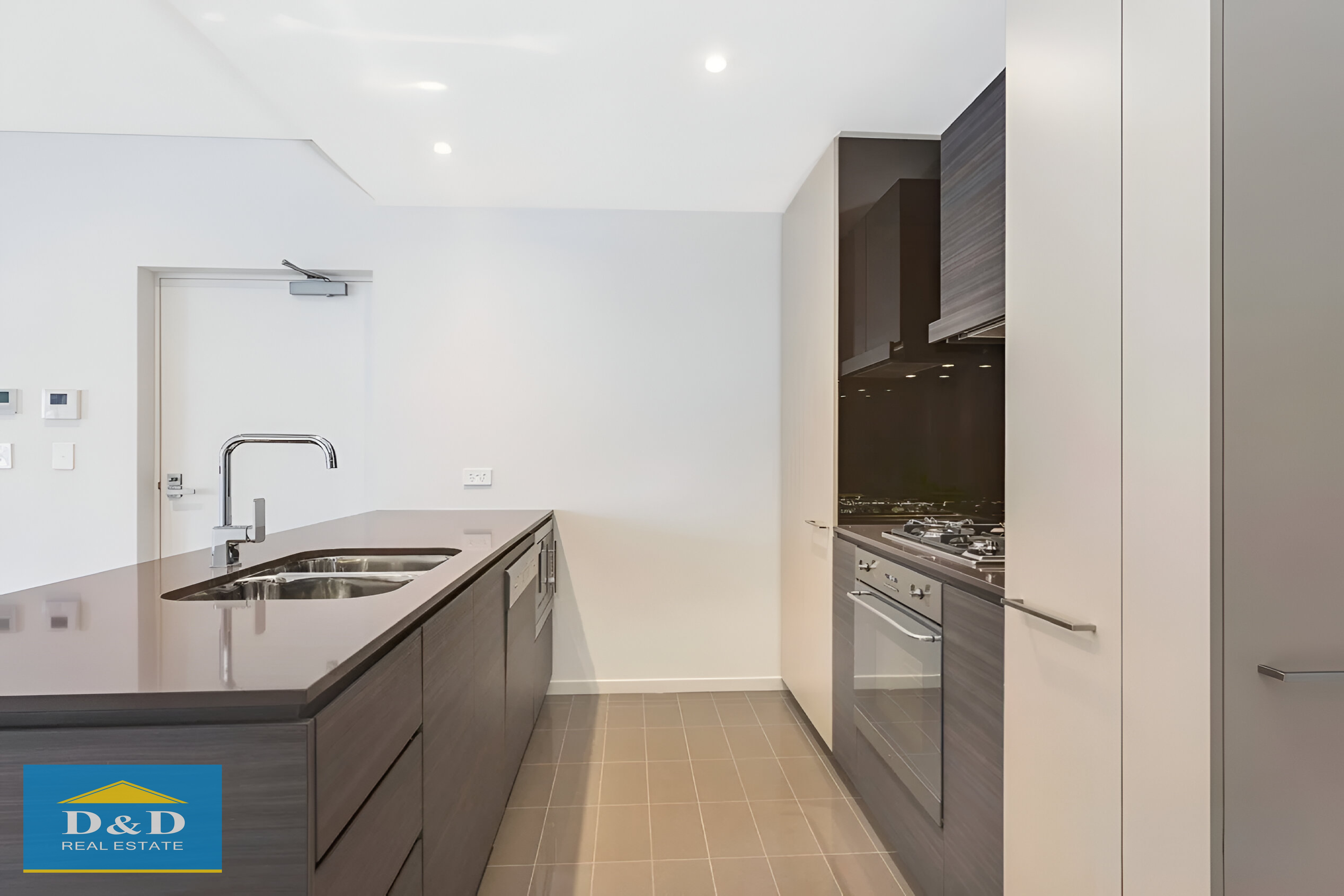 V BY CROWN 603 45 MACQUARIE STREET, PARRAMATTA NSW 2150 - Image 8