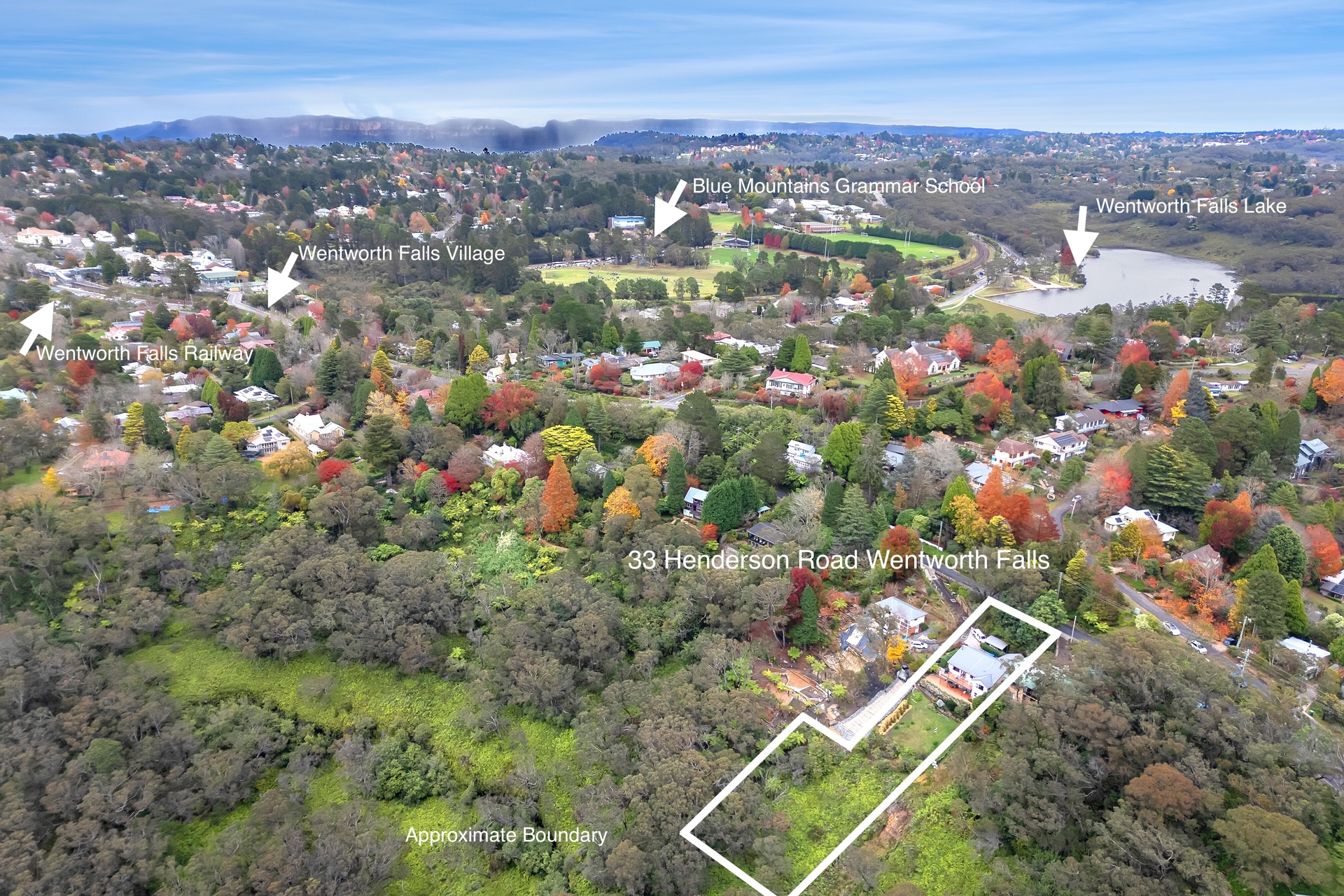 4-bedroom house at 33 HENDERSON ROAD, Wentworth Falls NSW 2782, Blue Mountains, New South Wales