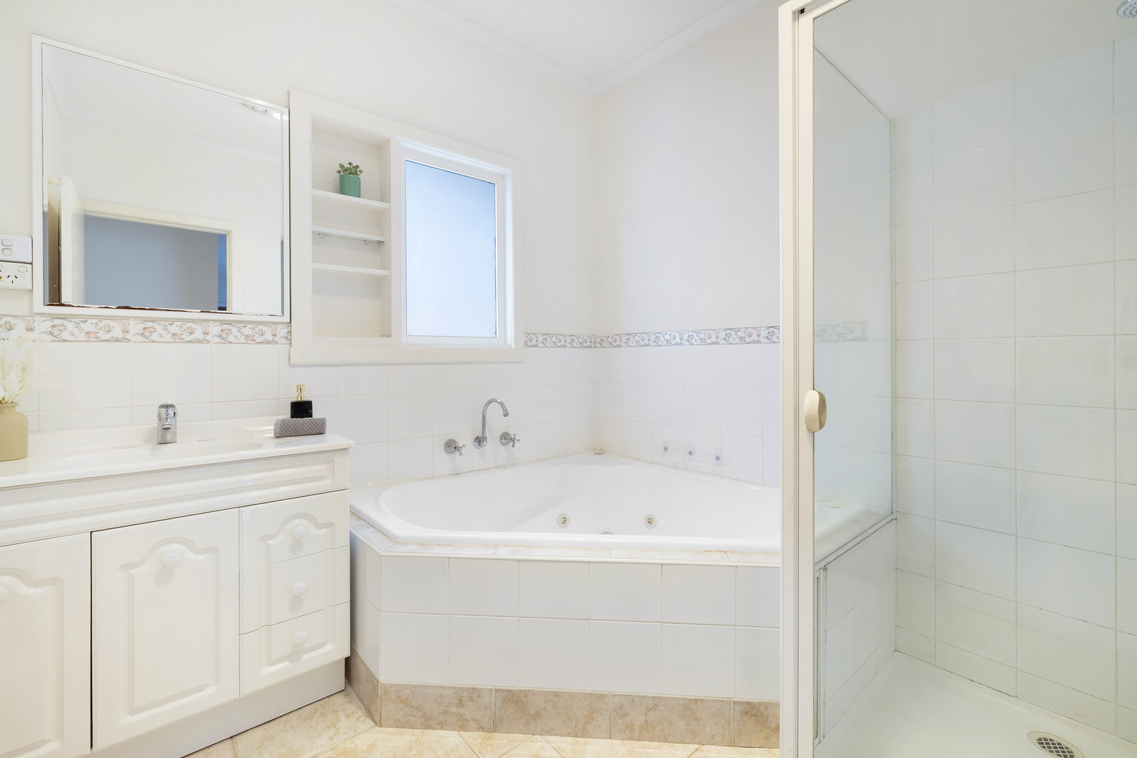 3-bedroom house at 9 MARGOT STREET, Ferntree Gully VIC 3156, Knox, Victoria