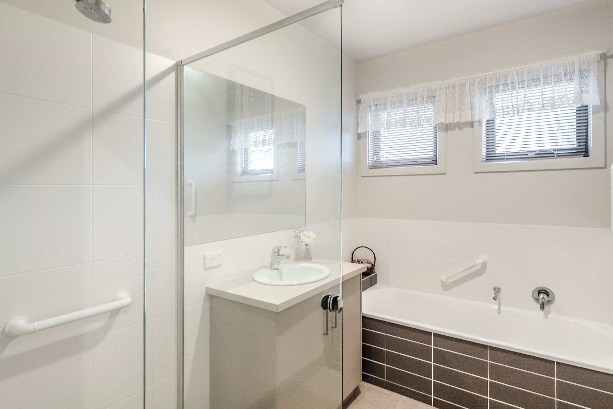15 MILBORNE DRIVE, Ocean Grove VIC 3226 - Image 10