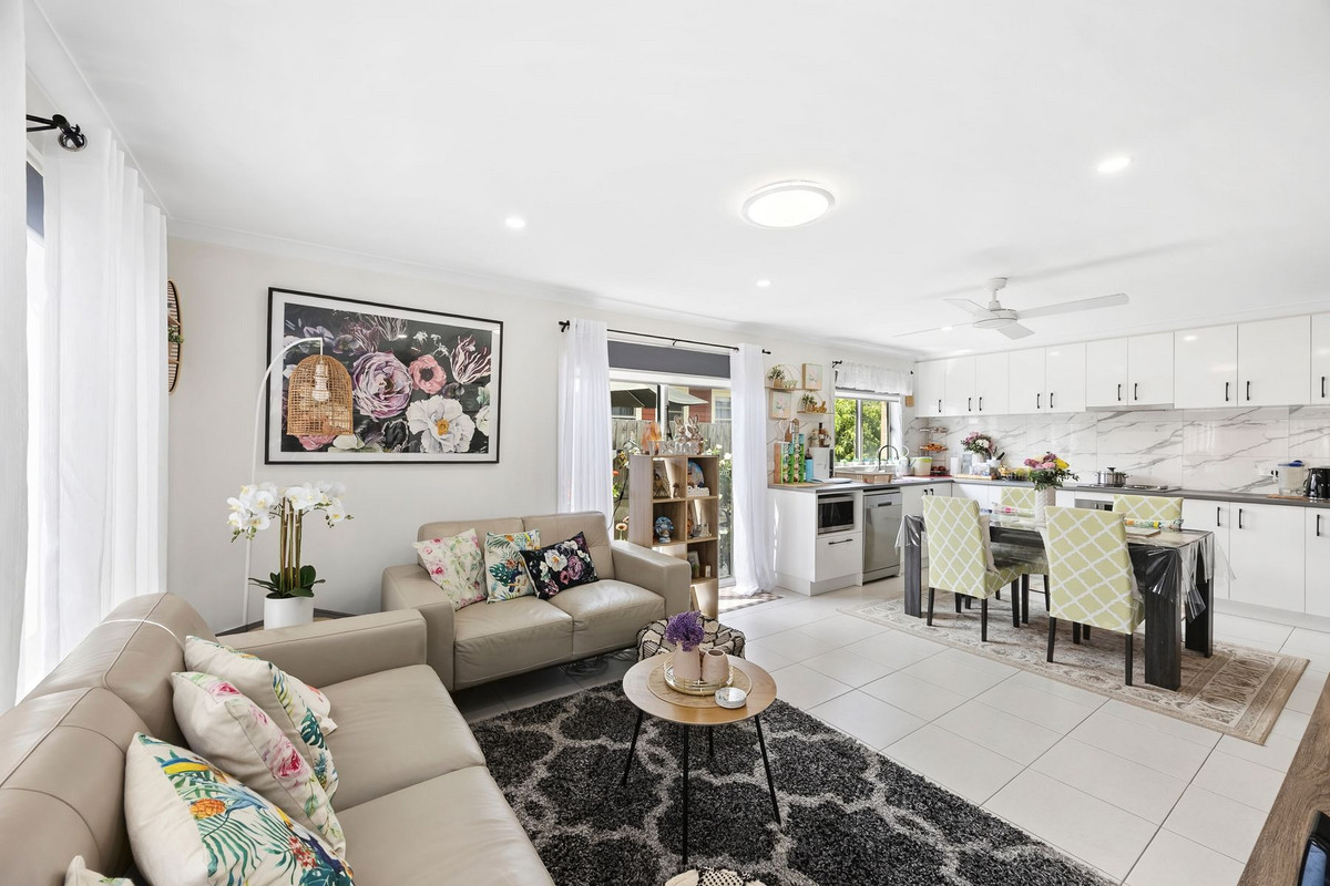 3-bedroom house at 2 Schroeter Street, Winchelsea, VIC 3241, Surf Coast, Victoria