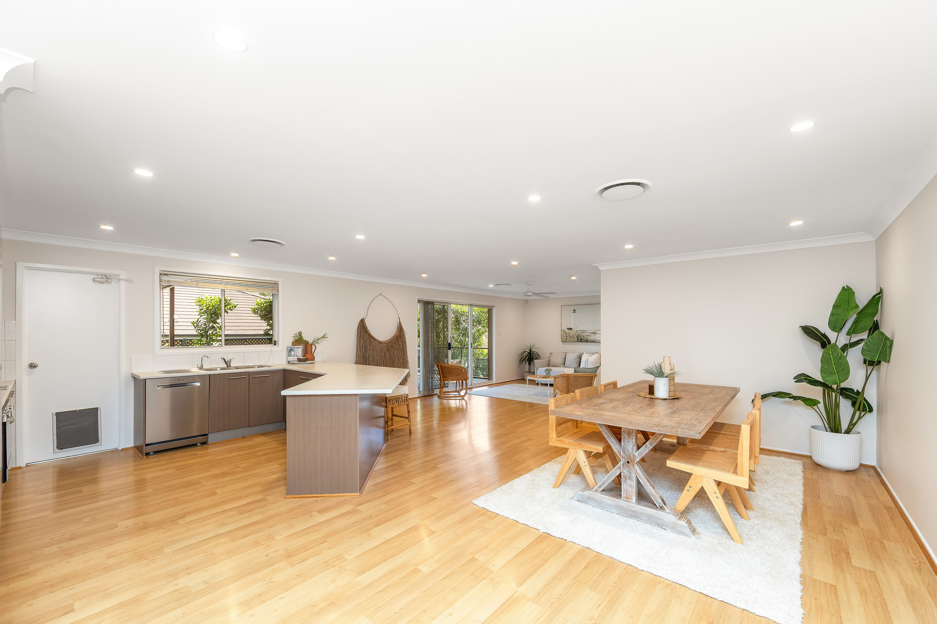 4 KARALEE STREET, Wadalba NSW 2259 - Image 3