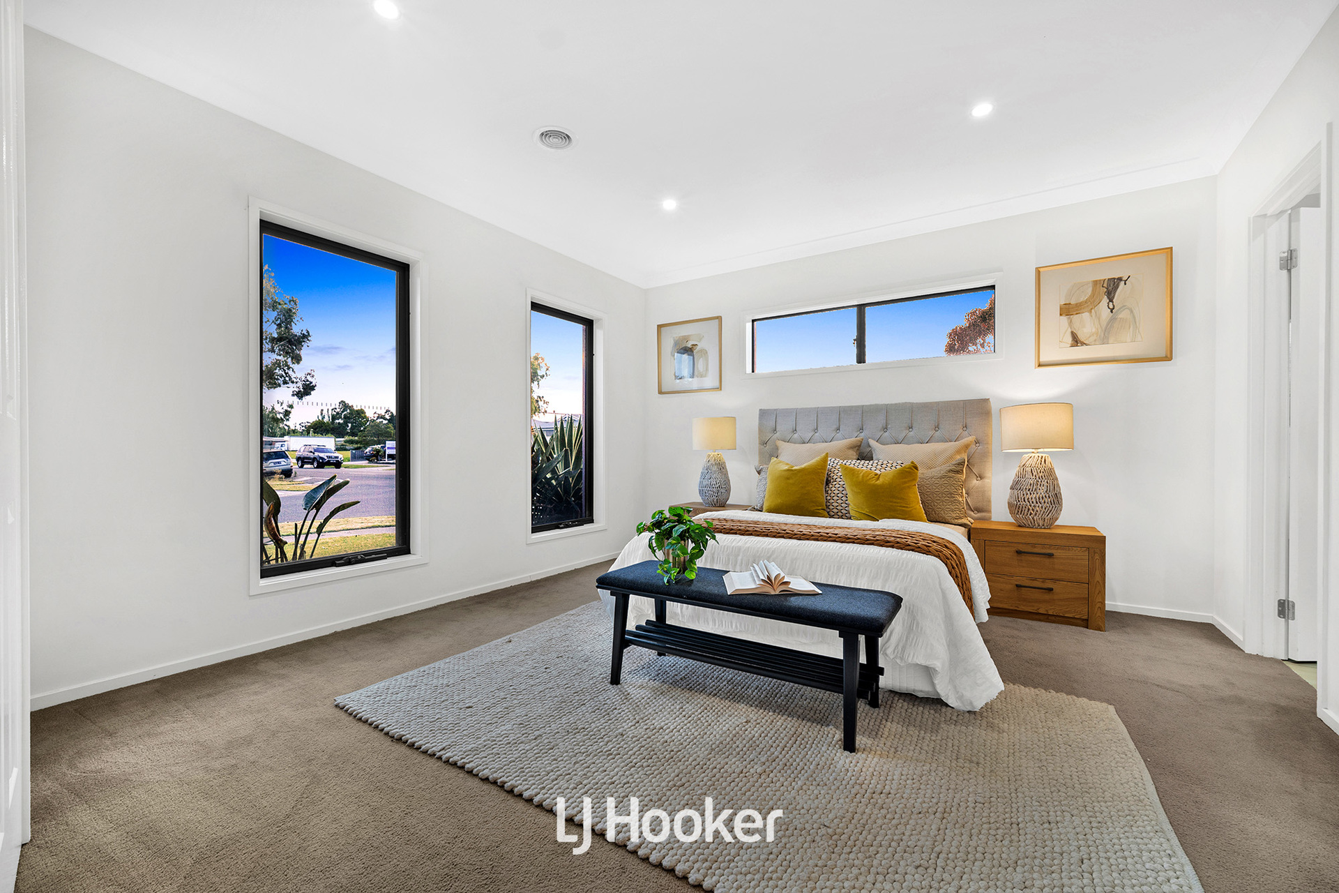 4-bedroom house at 2 BLACKLEDGE DRIVE, Cranbourne East VIC 3977, Casey, Victoria