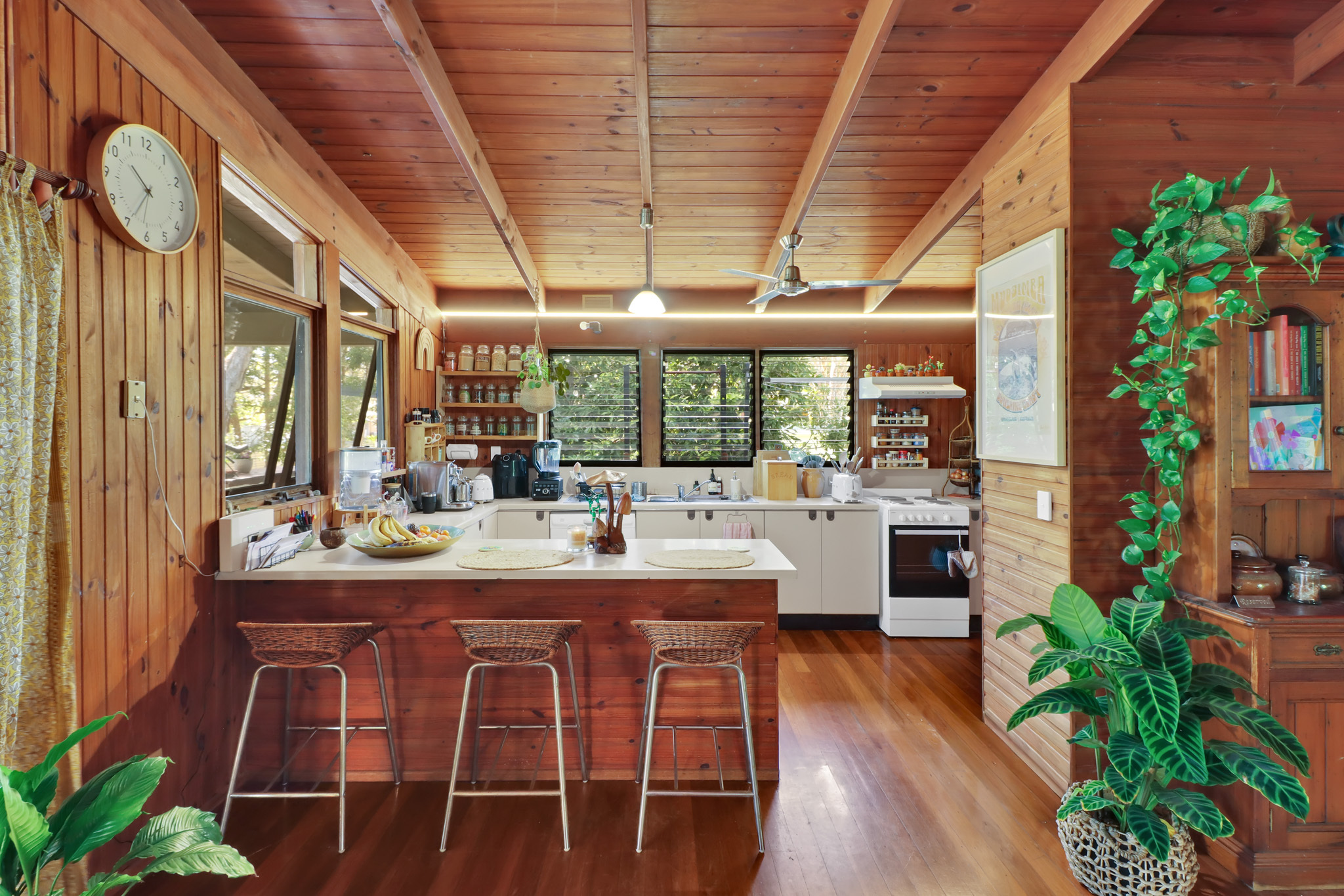11 SYCAMORE STREET, Mudjimba QLD 4564 - Image 7