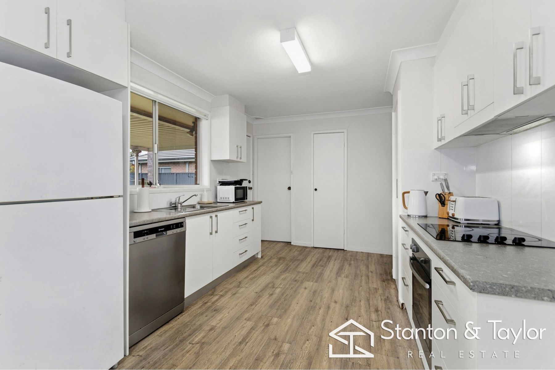 40 Greenway Drive, South Penrith, NSW 2750 - Image 4