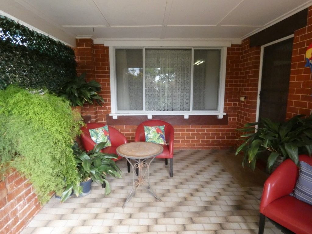 4-bedroom house at 214 Scott Street, Warracknabeal, VIC 3393, Yarriambiack, Victoria