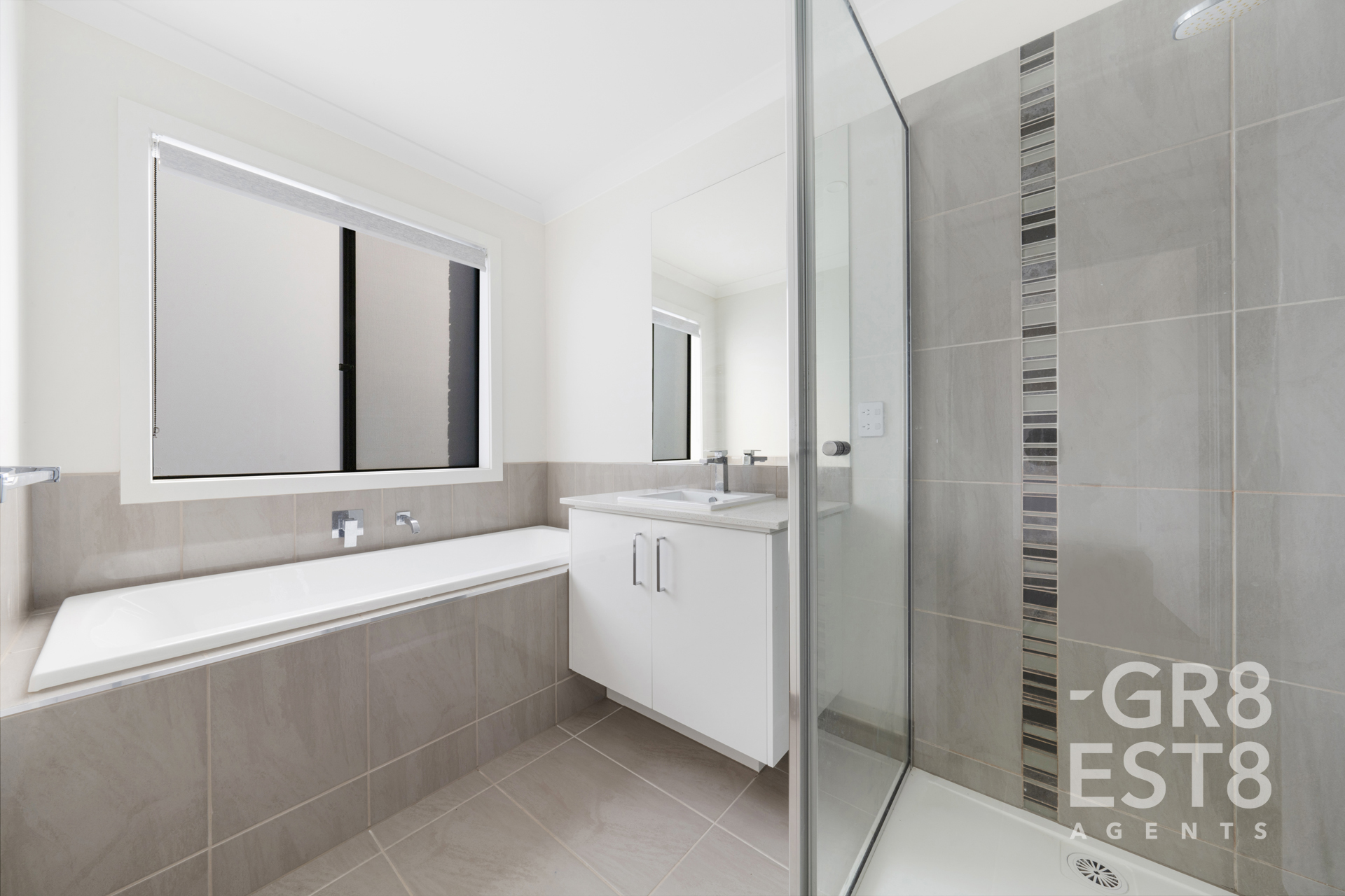 63 Odeon Avenue, Clyde North, VIC 3978 - Image 6