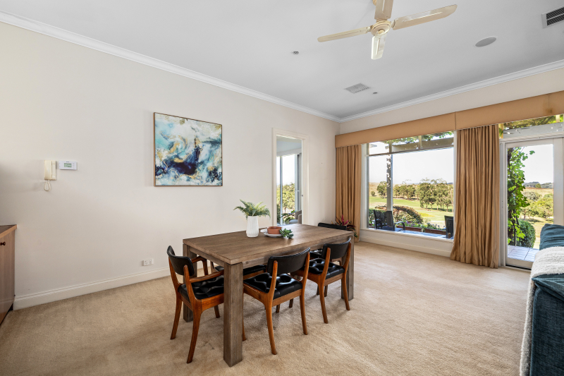 21 ST JOHN CIRCLE, Chirnside Park VIC 3116 - Image 7