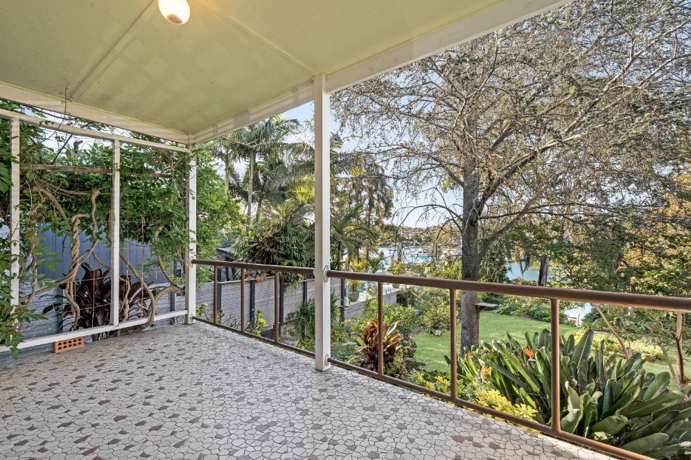 31 Queens Road, Connells Point, NSW 2221 - Image 6