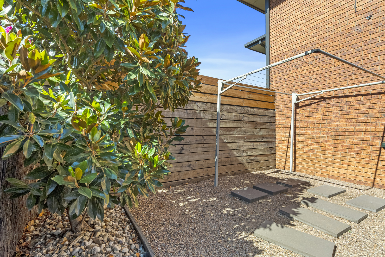 3-bedroom unit at 2 35 BANK STREET, YARRAWONGA VIC 3730, Moira, Victoria