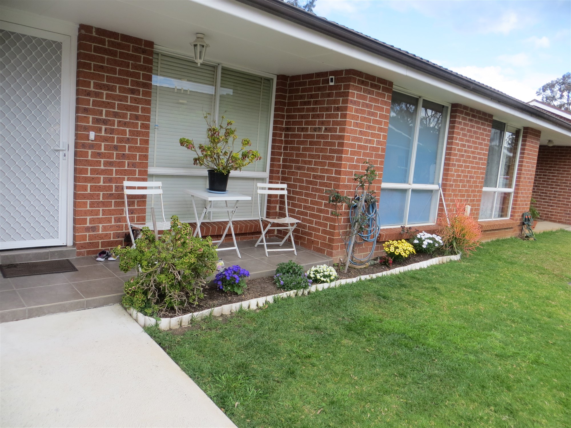 2-bedroom unit at 11/6-8 Second Avenue, Macquarie Fields, NSW 2564, Campbelltown (Nsw), New South Wales