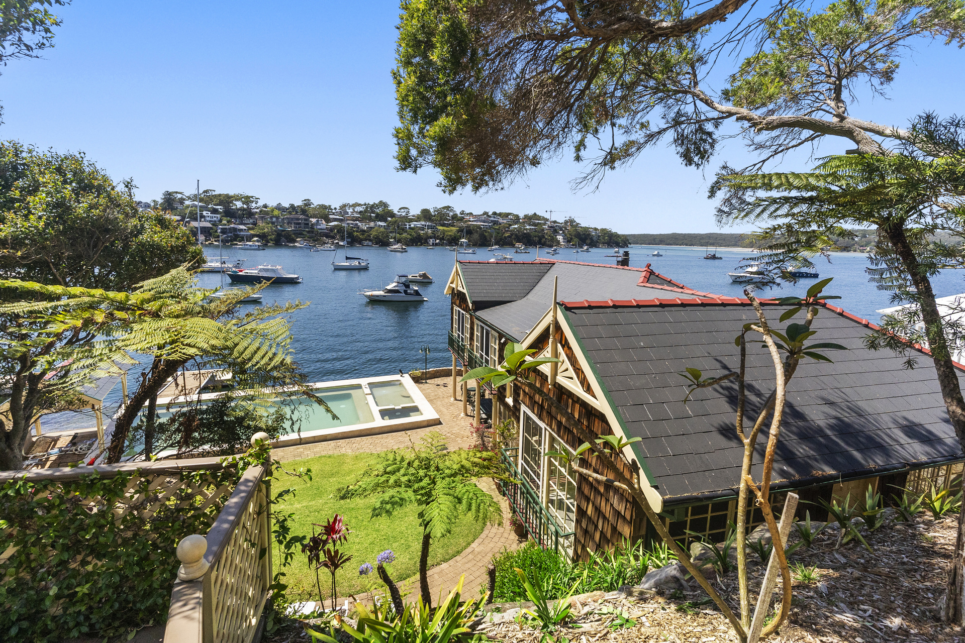 10 CUMBEE LANE, Caringbah South NSW 2229 - Image 2