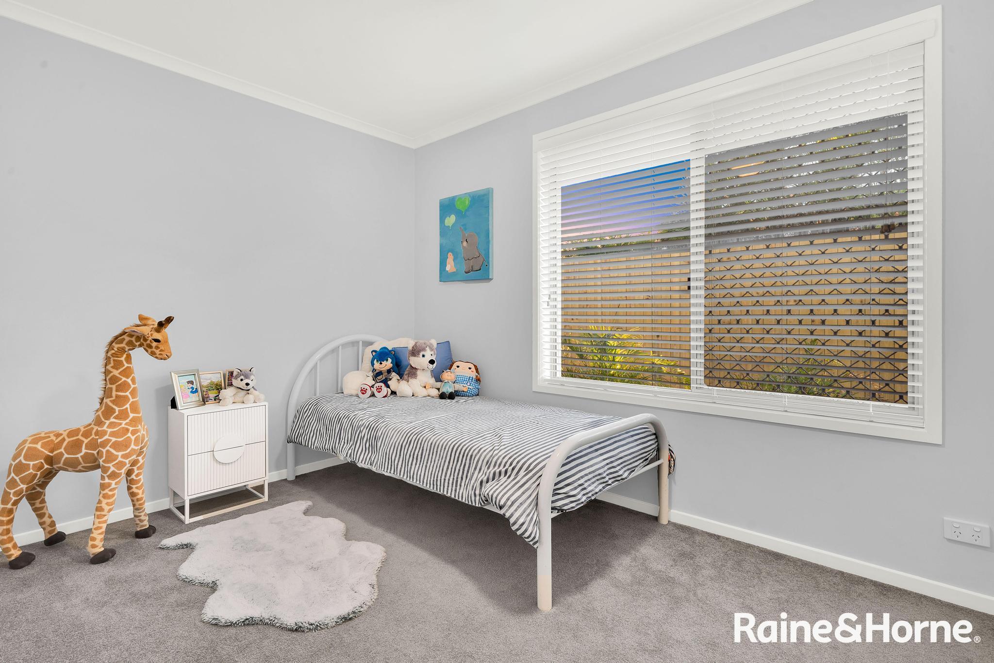 4-bedroom house at 34 CITYVIEW ROAD, Sinnamon Park QLD 4073, Brisbane, Queensland