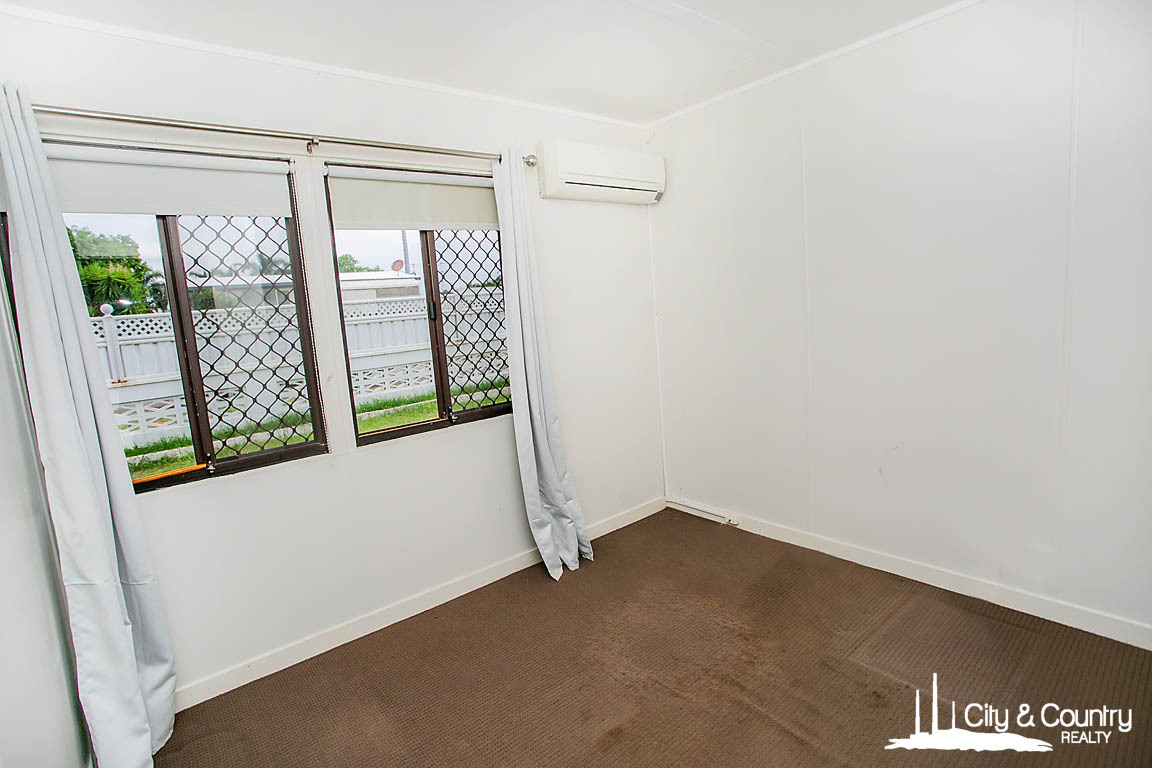 28 Hinkler Crescent, Sunset, QLD 4825 - Image 9