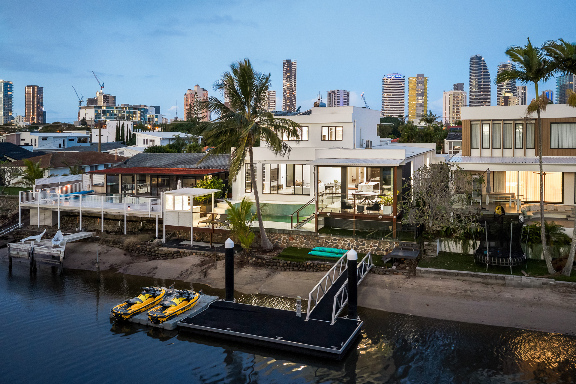 13 Sarasota Key, Broadbeach Waters, Qld, 4218 - Image 1