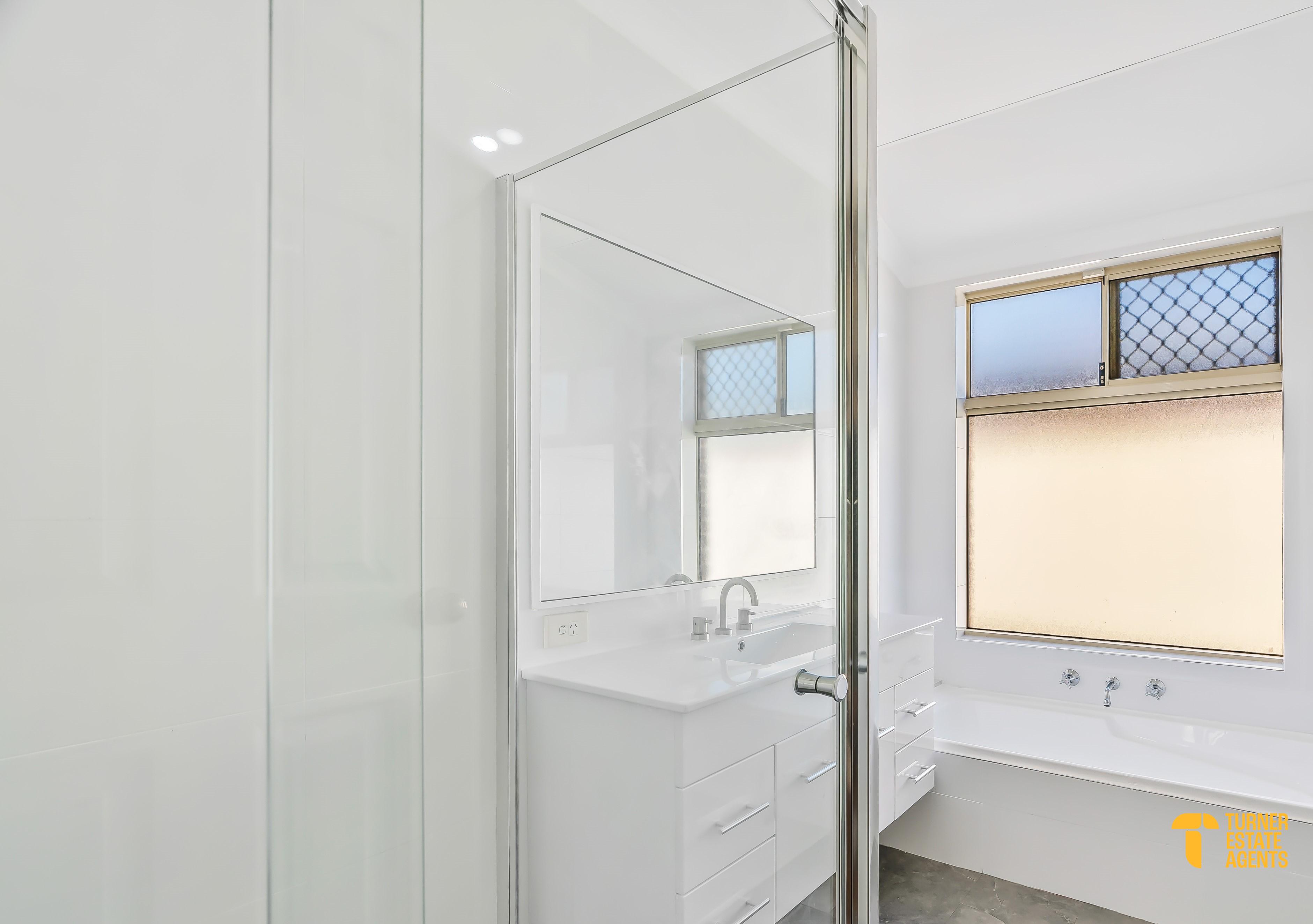 5-bedroom house at 18 LAKEHURST WAY, Atwell WA 6164, Cockburn, Western Australia