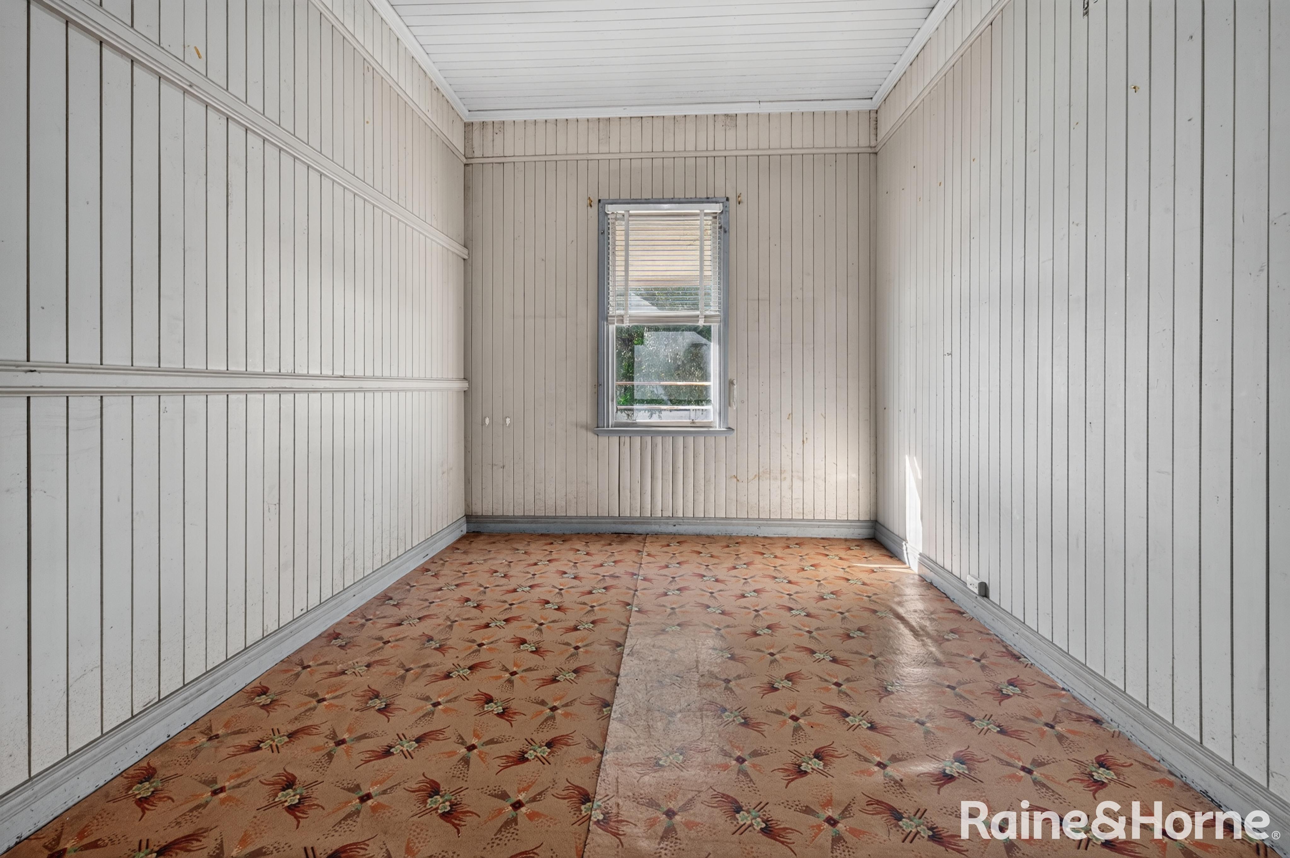 4-bedroom house at 64 Wood Street, Warwick, QLD 4370, Southern Downs, Queensland
