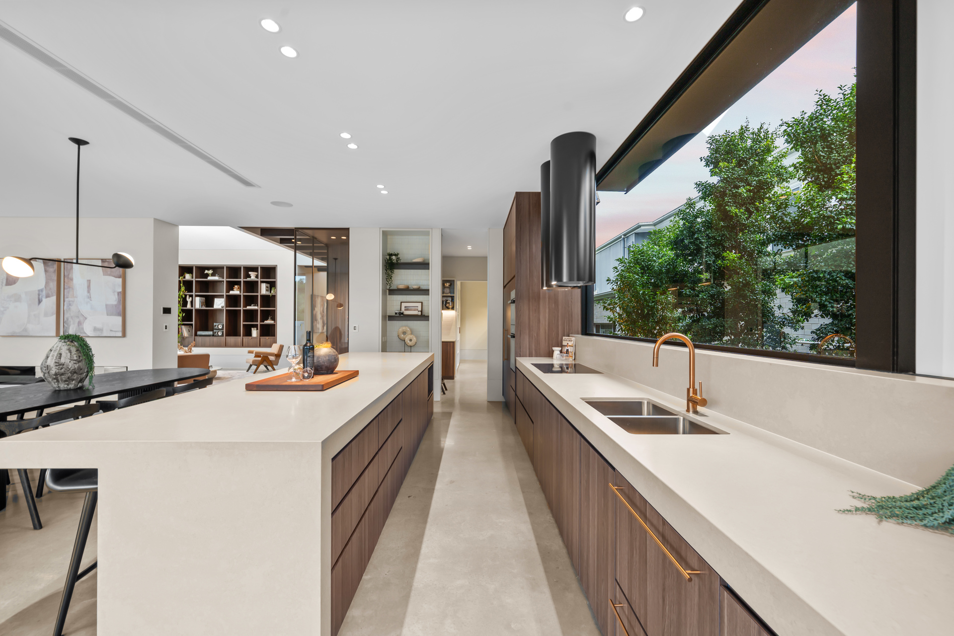 30 ARUMA AVENUE, Burleigh Waters QLD 4220 - Image 9