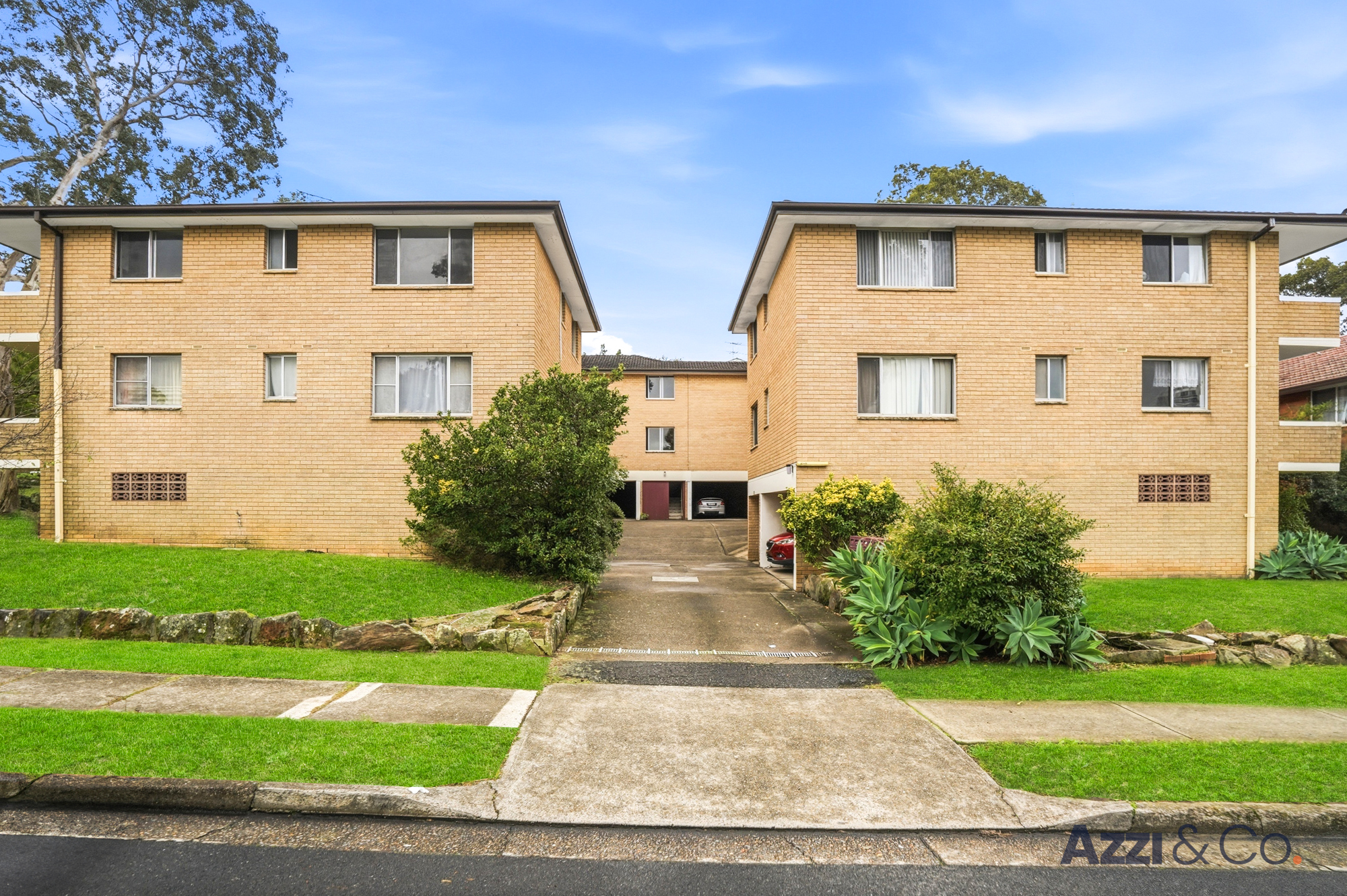 9 27-31 SHEFFIELD STREET, MERRYLANDS NSW 2160 - Image 1