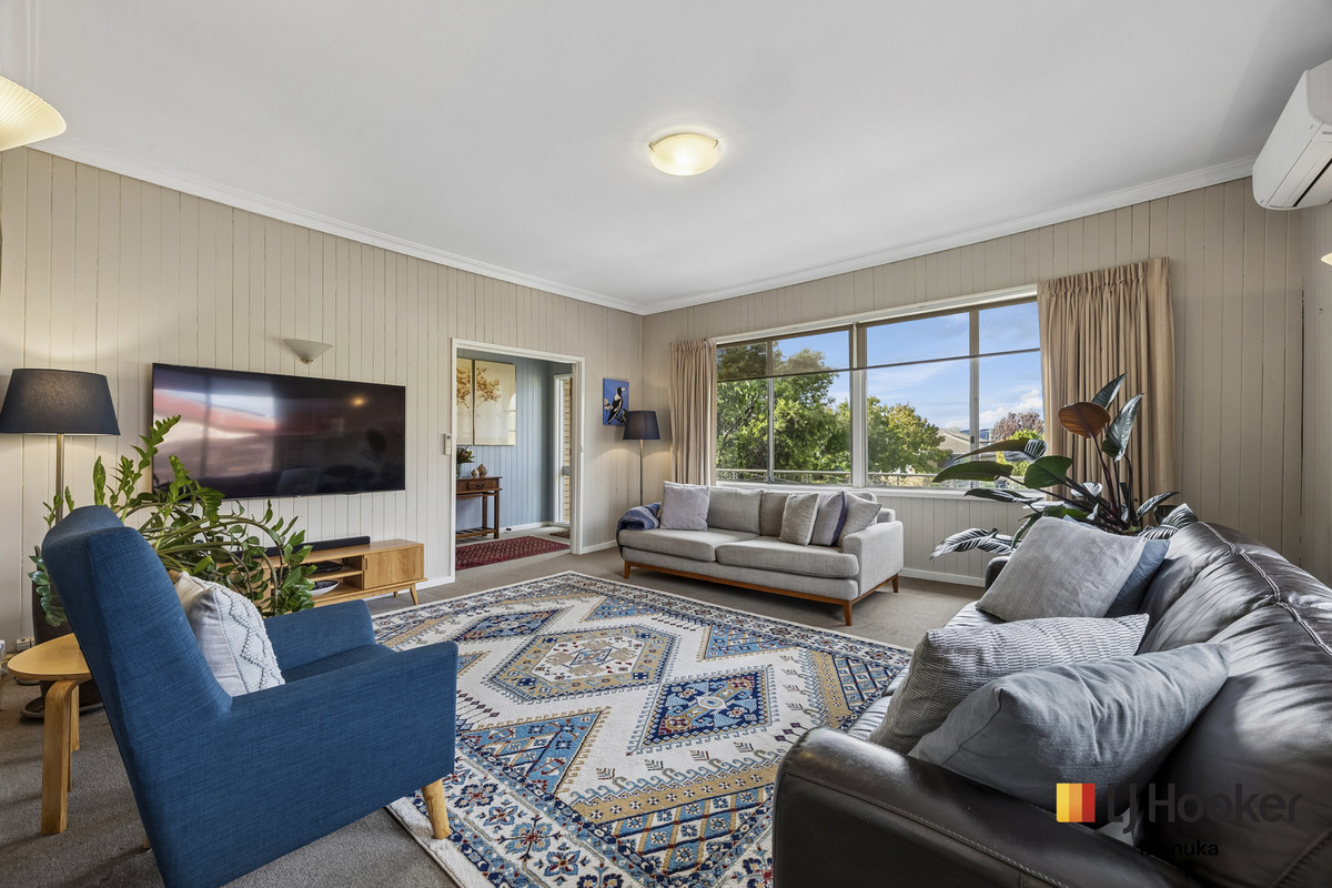 5-bedroom house at 90 Munro Road, Crestwood, NSW 2620, Queanbeyan-Palerang, New South Wales