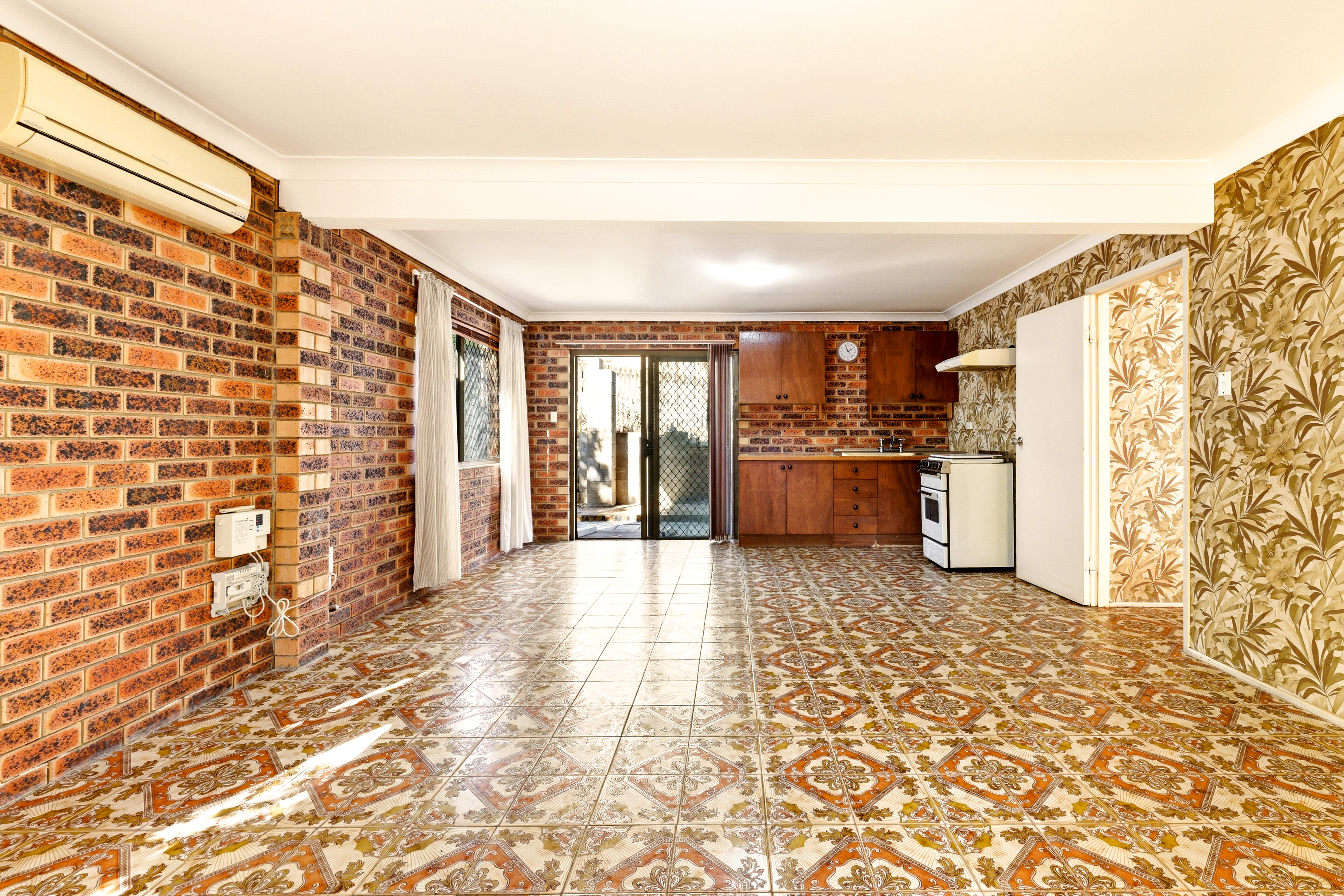 24 TOMAGO STREET, Aspley QLD 4034 - Image 6