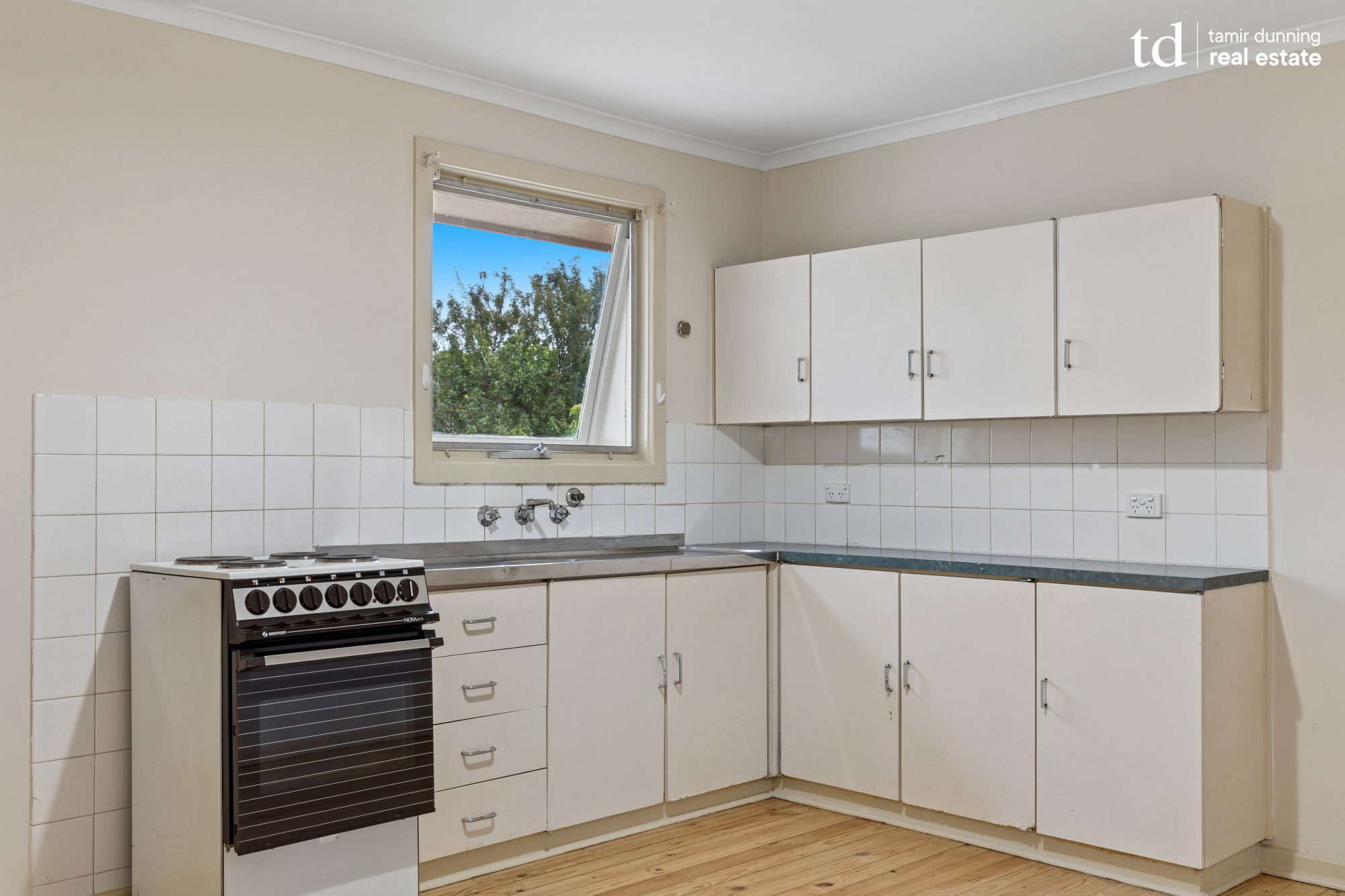 20 Clifford Street, Murray Bridge, SA 5253 - Image 9