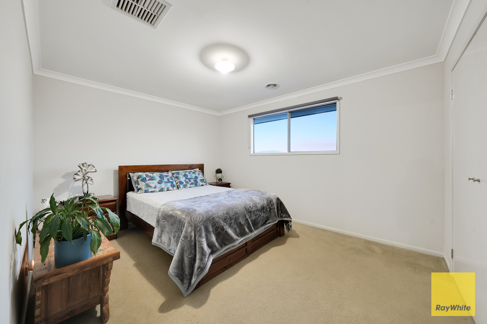 5-bedroom house at 676 Armstrong Road, Wyndham Vale, VIC 3024, Wyndham, Victoria