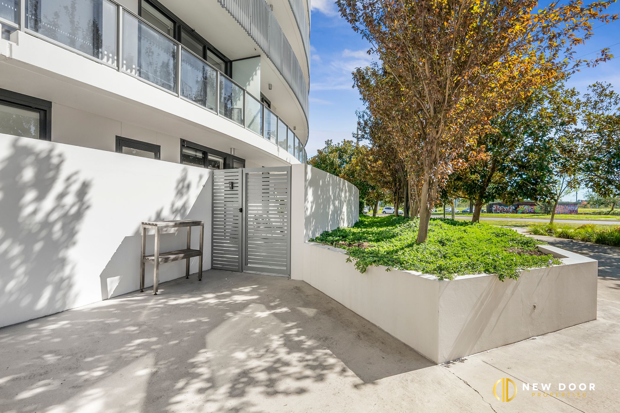 2-bedroom unit at AXIS APARTMENTS TOWER 1 10 1 MOUAT STREET, LYNEHAM ACT 2602, Unincorporated Act, Australian Capital Territory
