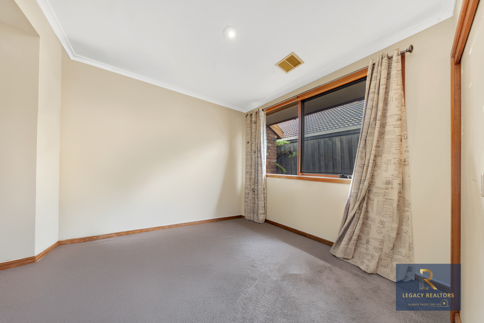 242 DERRIMUT ROAD, Hoppers Crossing VIC 3029 - Image 10
