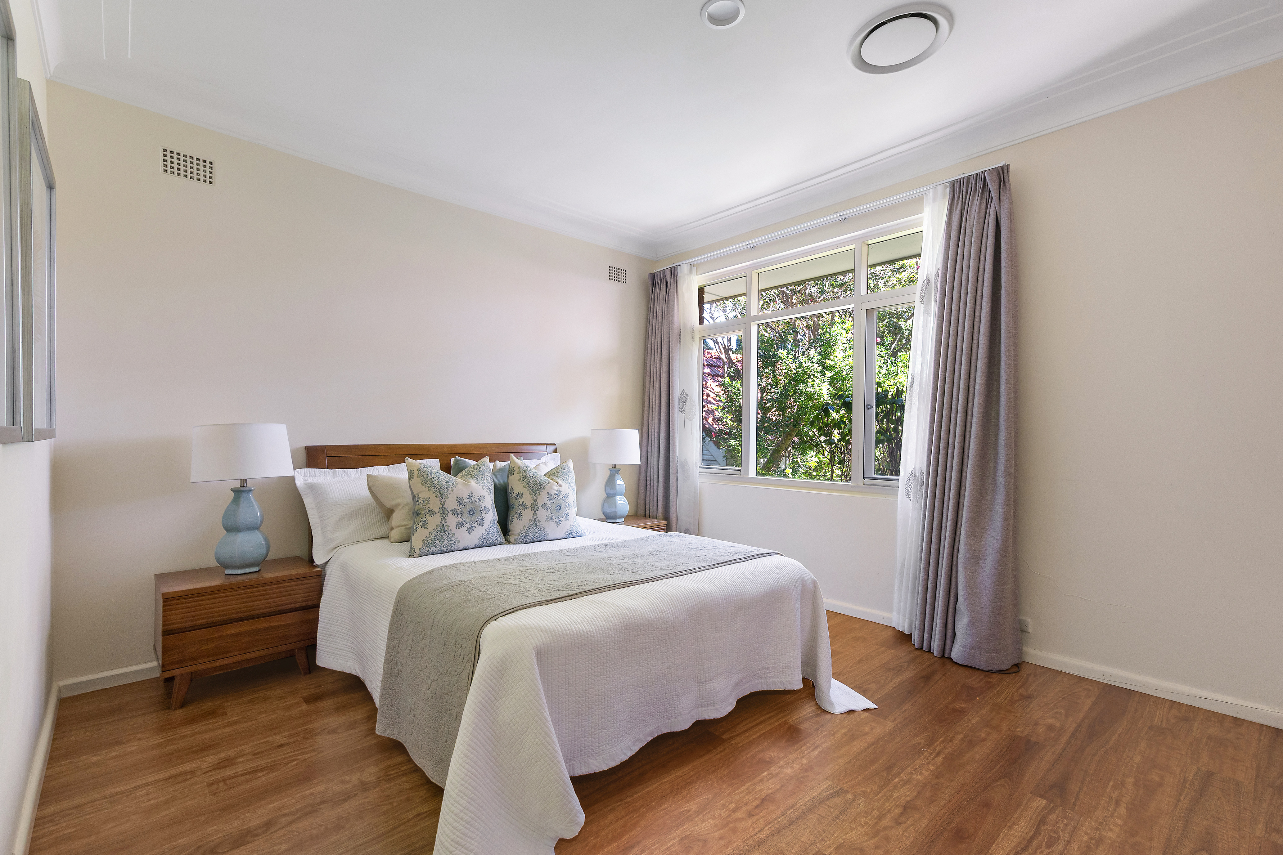 9 Warrabina Avenue, St Ives, NSW 2075 - Image 6