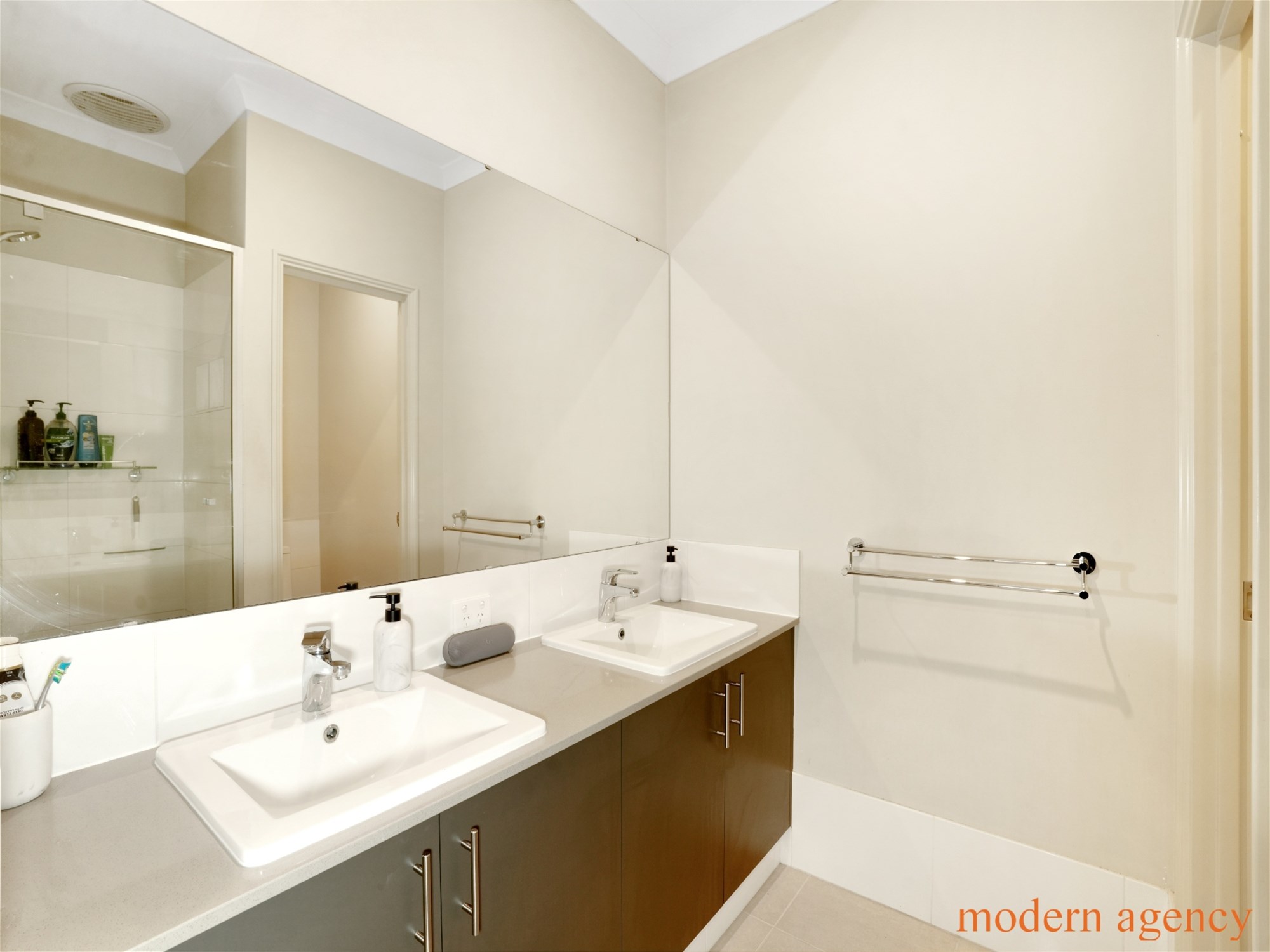 254 Millhouse Road, Aveley, WA 6069 - Image 3