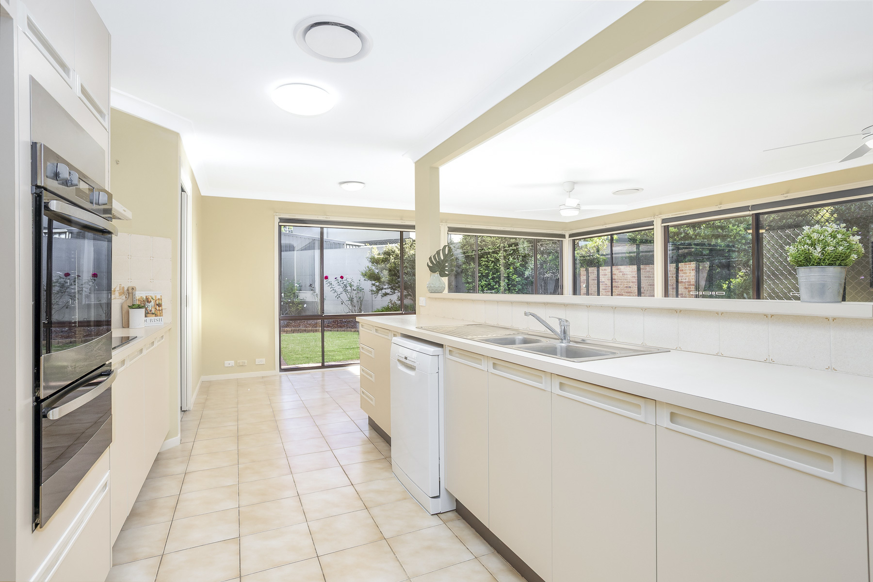9 Catalpa Grove, Menai, NSW 2234 - Image 6