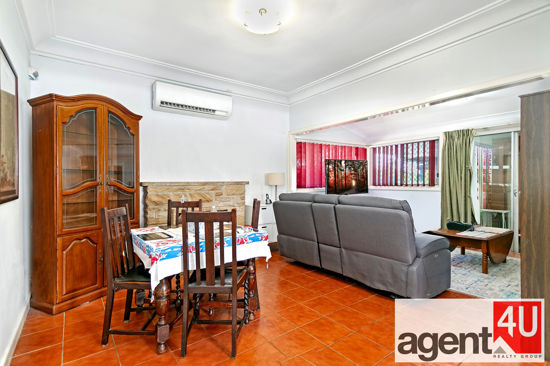 13 Brown Street, Penrith, NSW 2750 - Image 2
