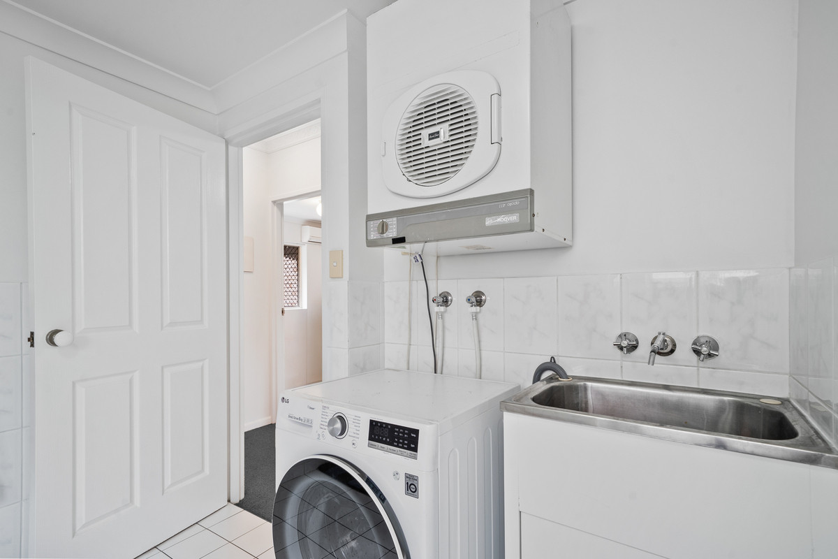 2-bedroom unit at 2 23 MOWBRAY TERRACE, EAST BRISBANE QLD 4169, Brisbane, Queensland